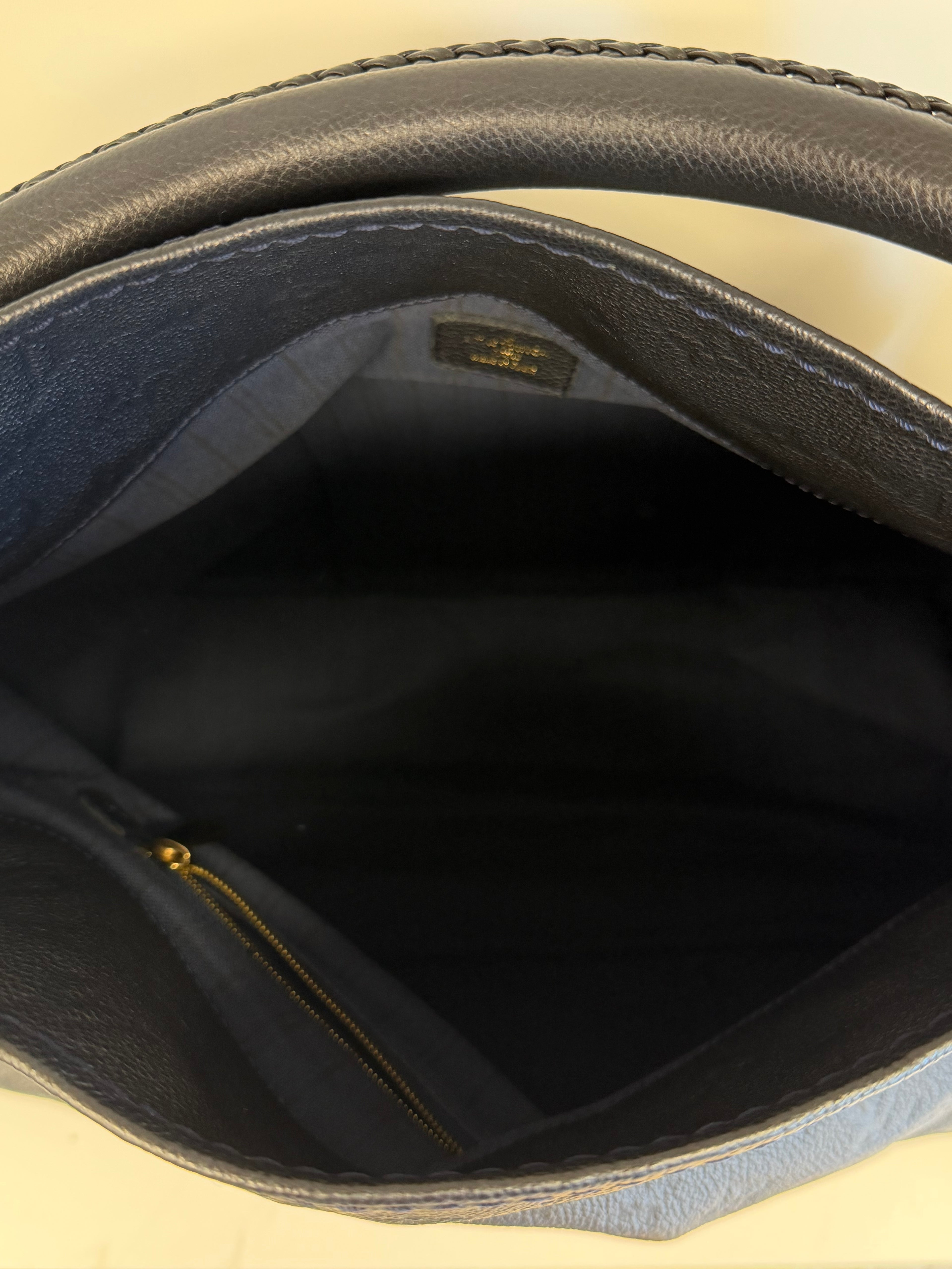 Louis Vuitton Artsy MM - Black Empreinte