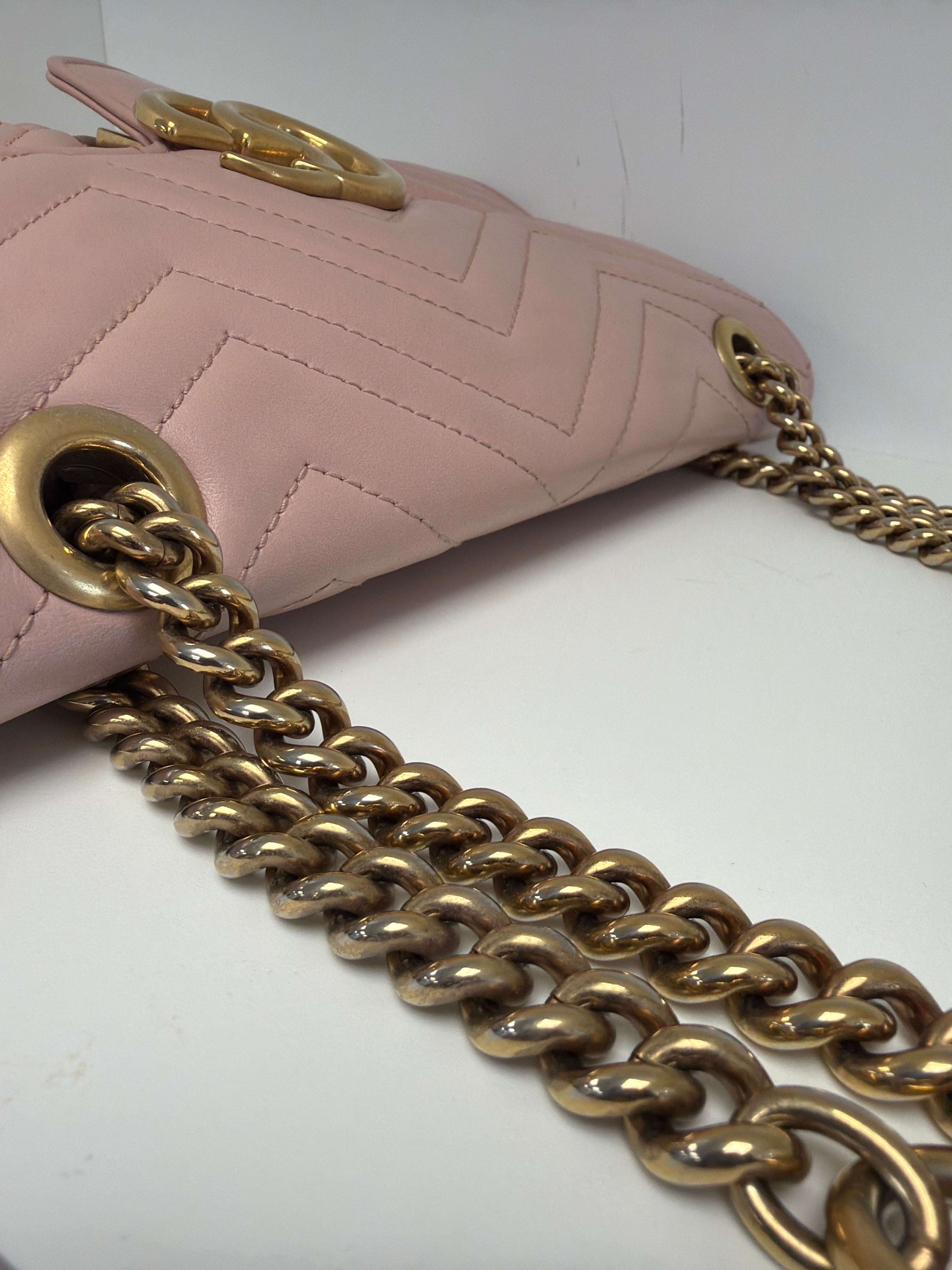 Gucci GG Marmont 26