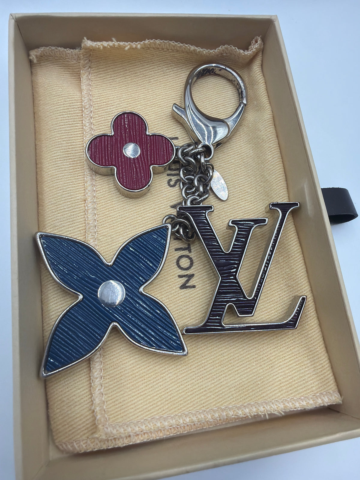 Louis Vuitton Fleur d'Epi bag charm