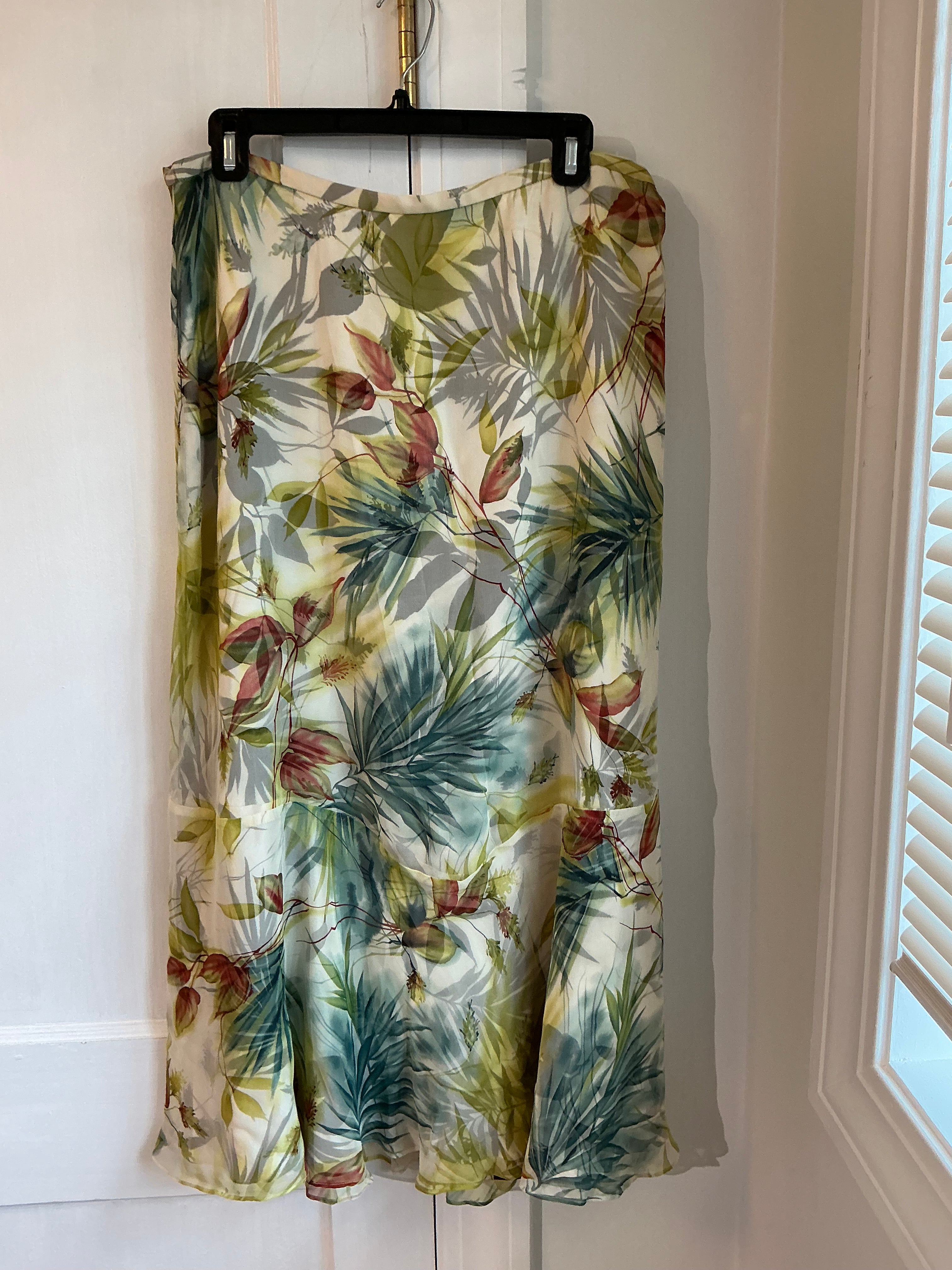 Dana Buchman Petite Tropical Flowy Skirt