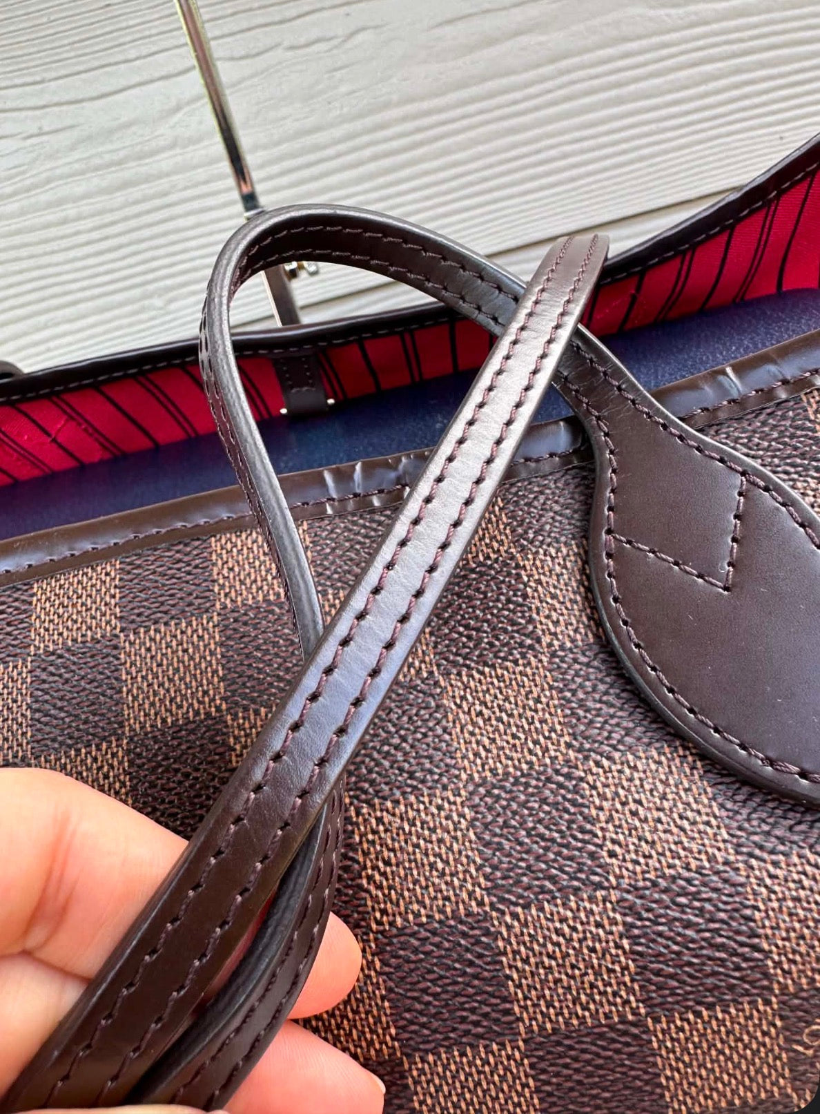 Louis Vuitton Neverfull GM Damier - Red Interior with pouch