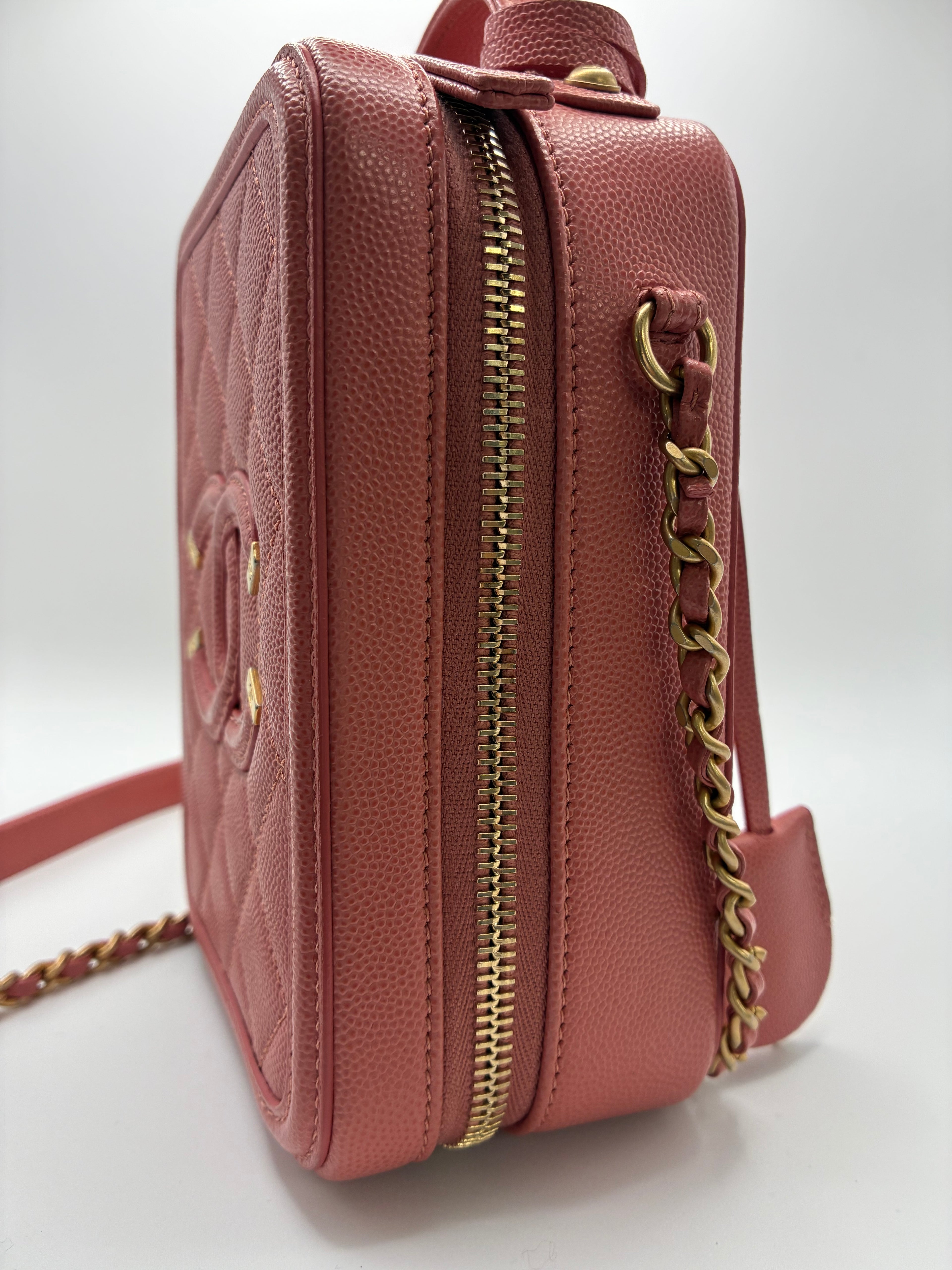Chanel Caviar Quilted CC North South Filigree Vanity Case Pink