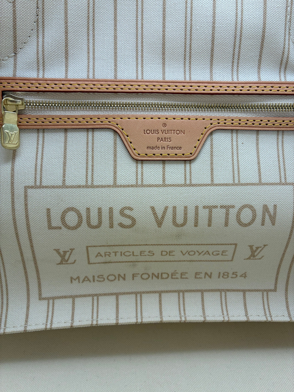 Louis Vuitton Neverfull PM