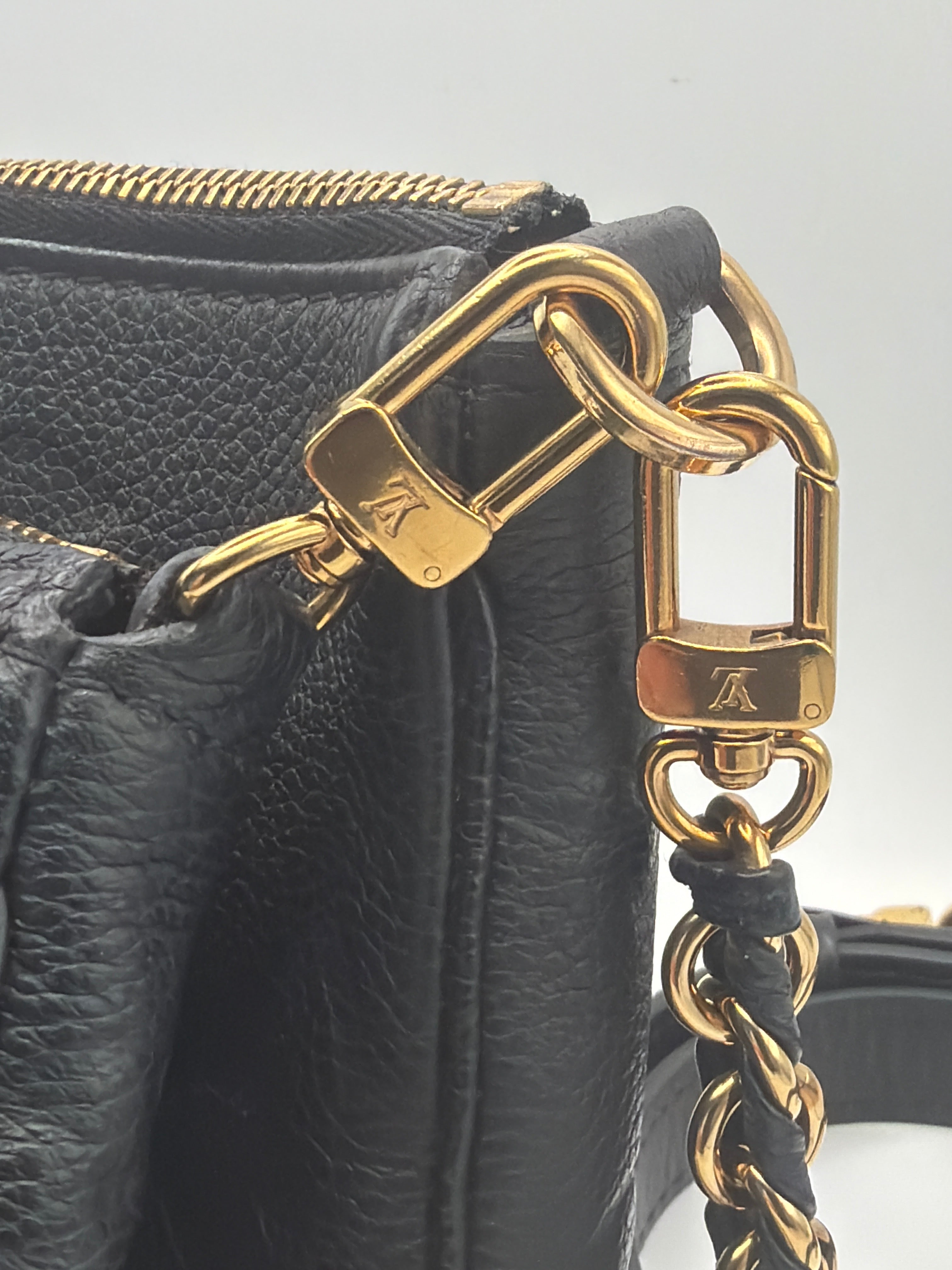 LOUIS VUITTON:
MULTI POCHETTE
ACCESSORIES