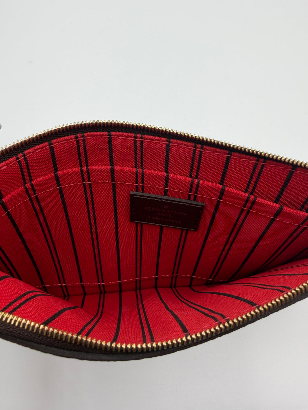 Louis Vuitton Neverfull GM Damier - Red Interior with pouch