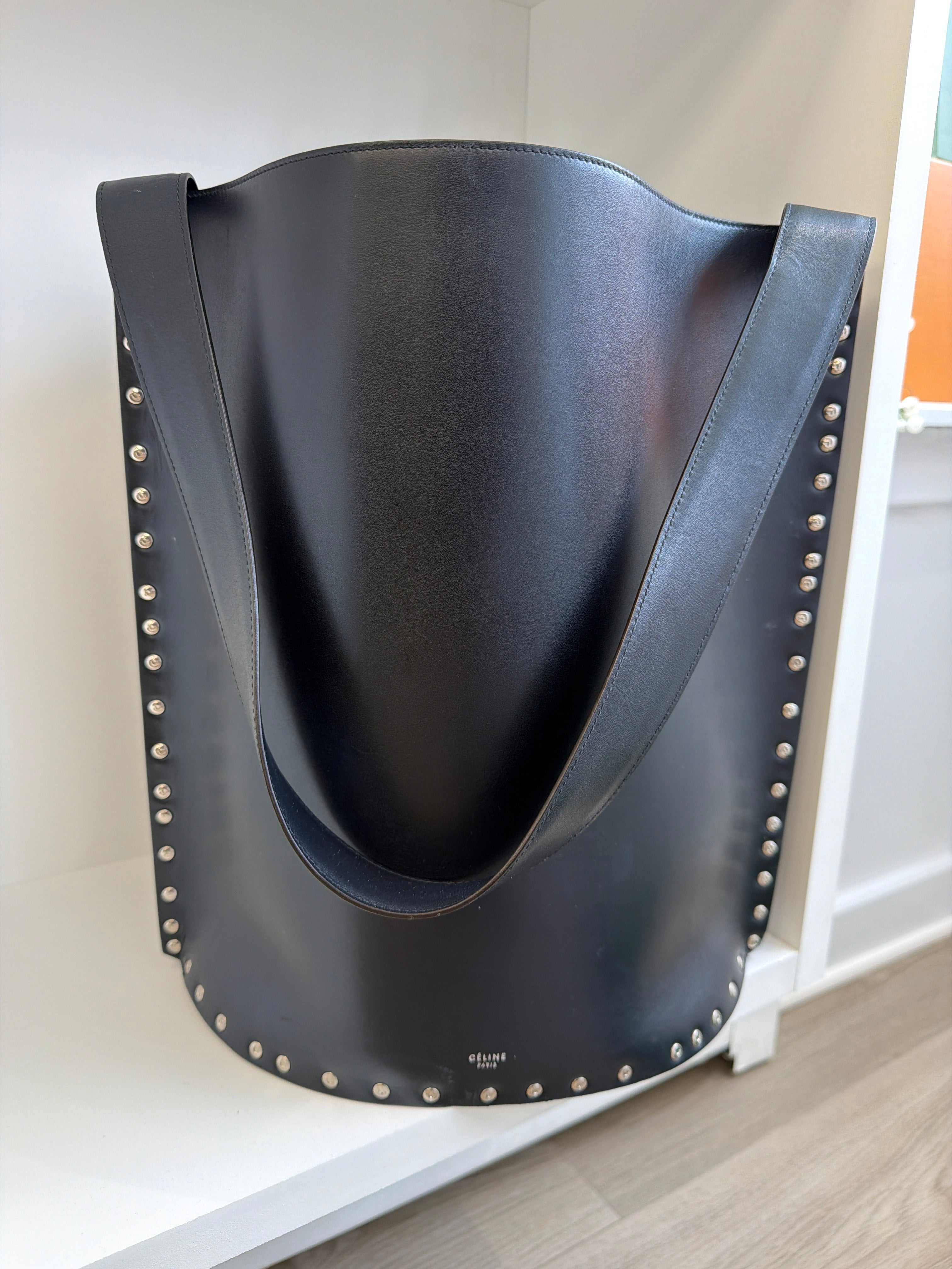 Tote bag -Celine Large Studs black leather bucket bag