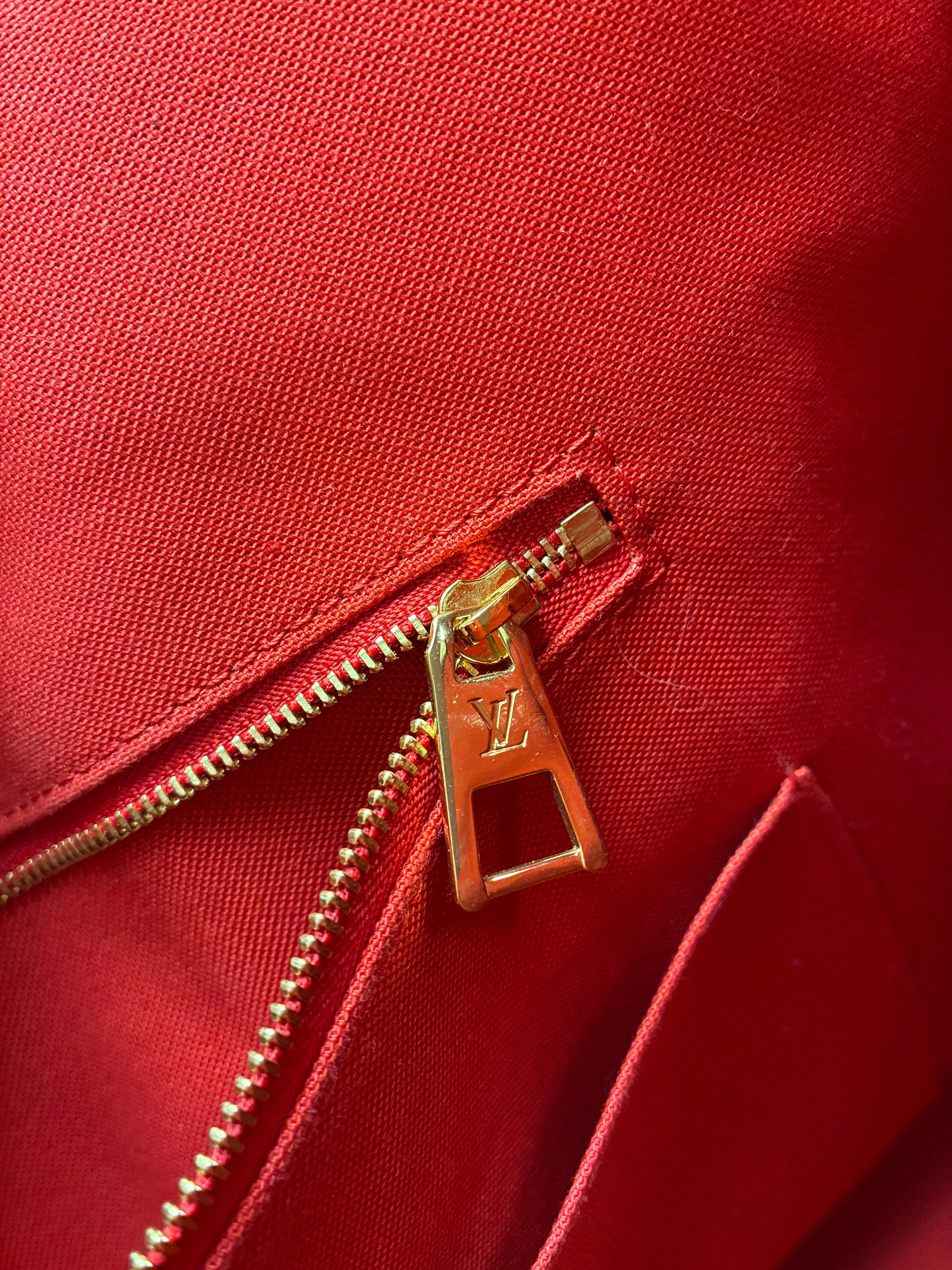 Louis Vuitton OnTheGo GM