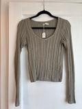 Sweater Long Sleeve- Hollister