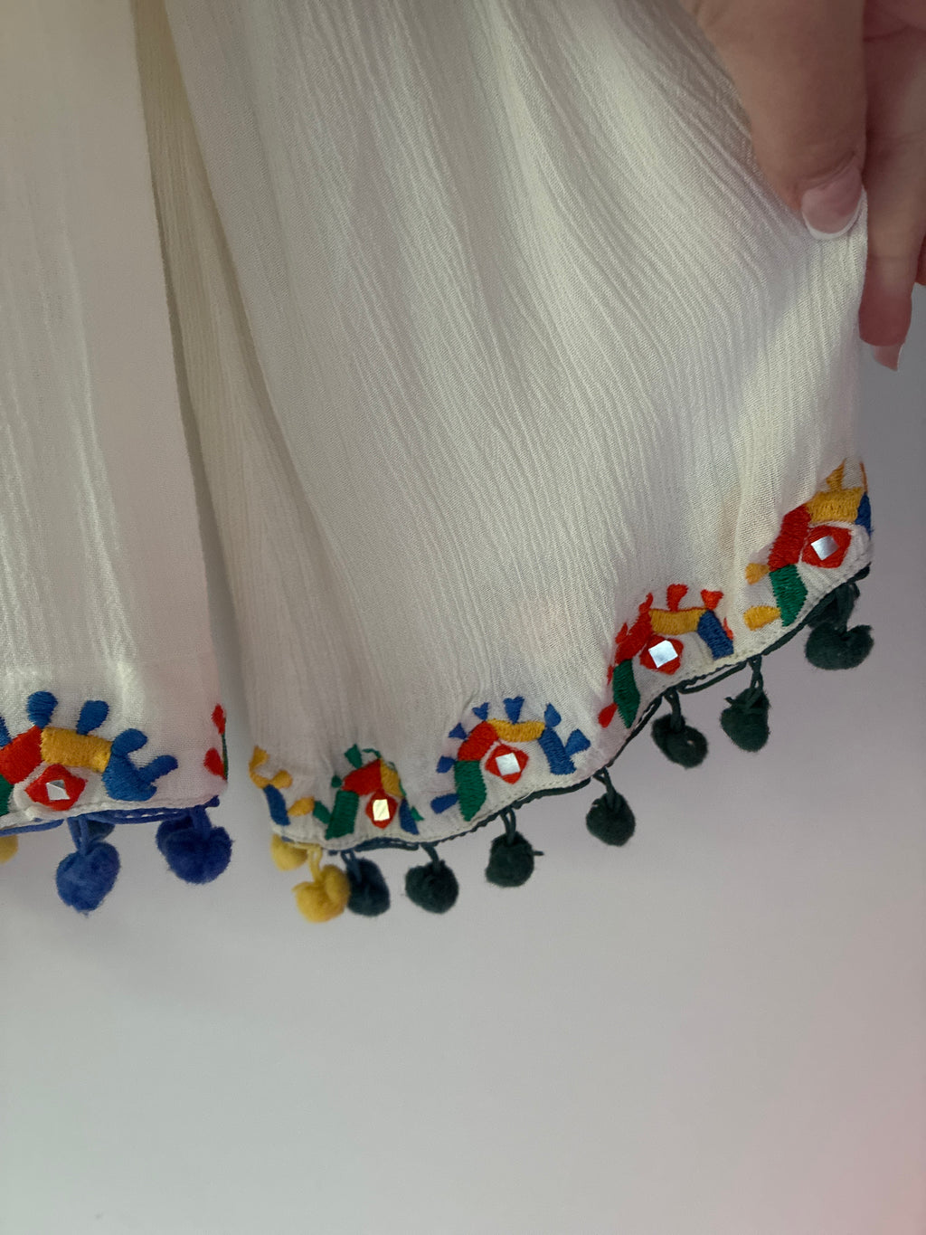 America & Beyond Embroidered Kimono