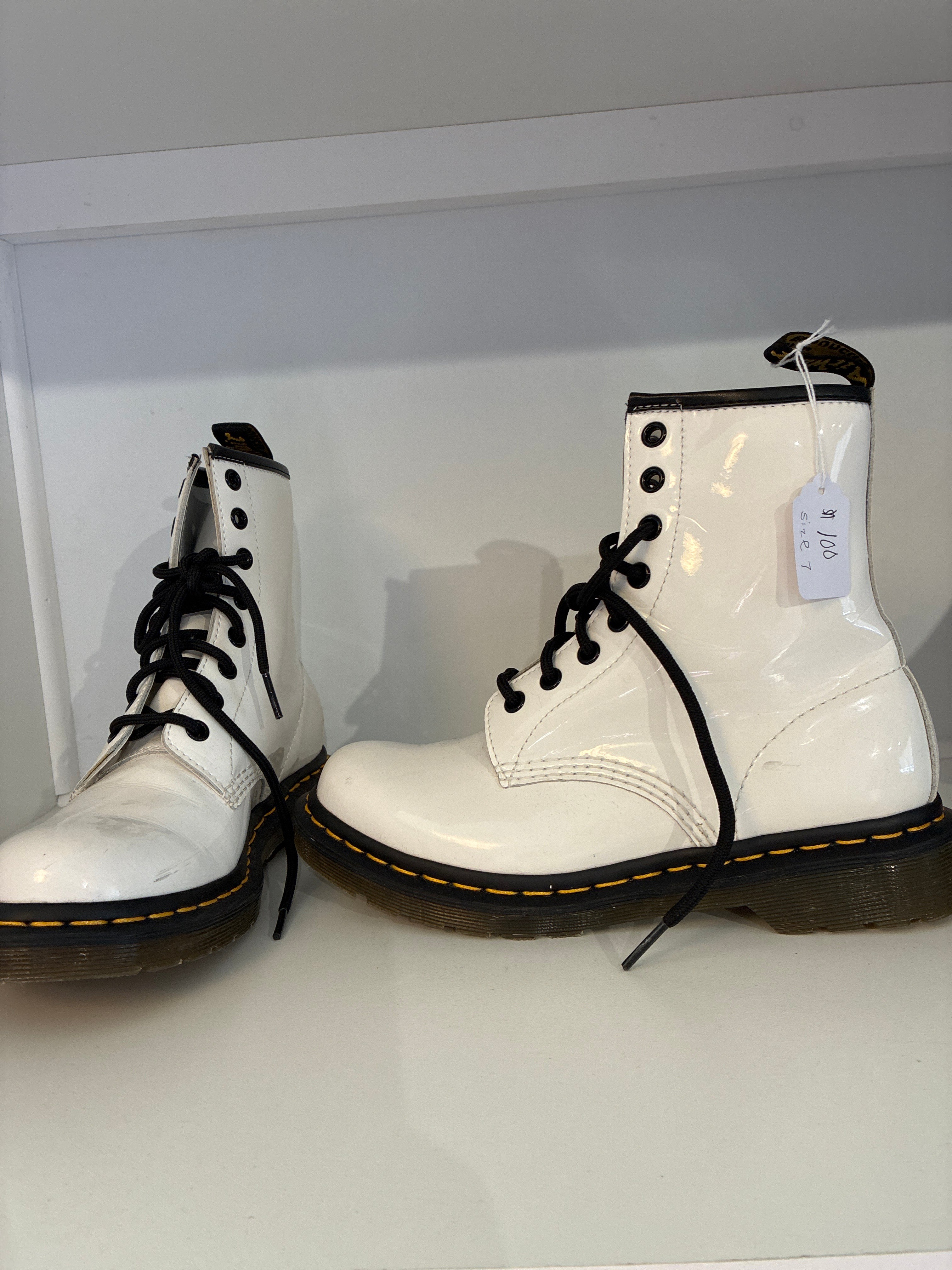 Boots - Doc Martin