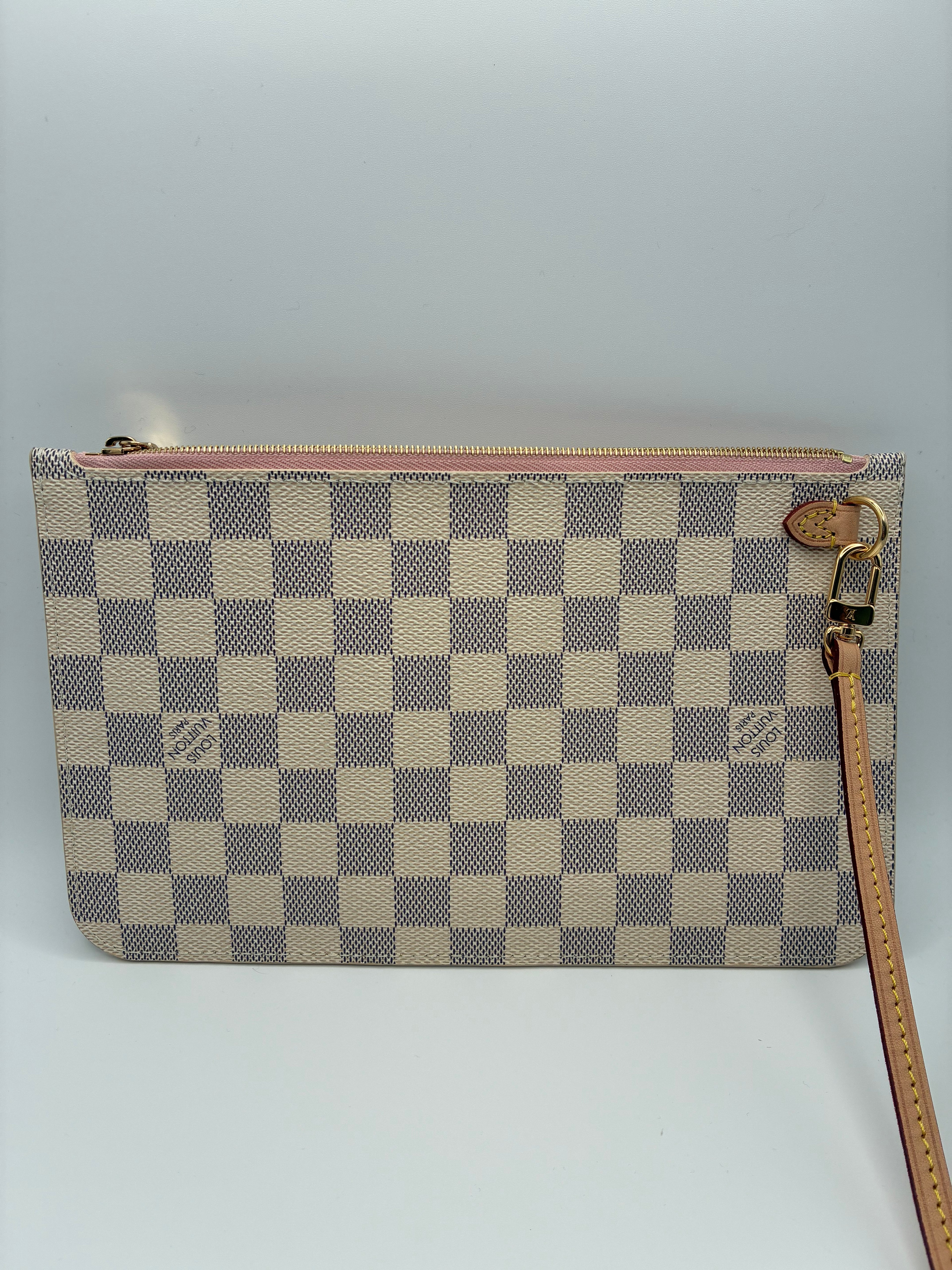 Louis Vuitton Neverfull Pouch