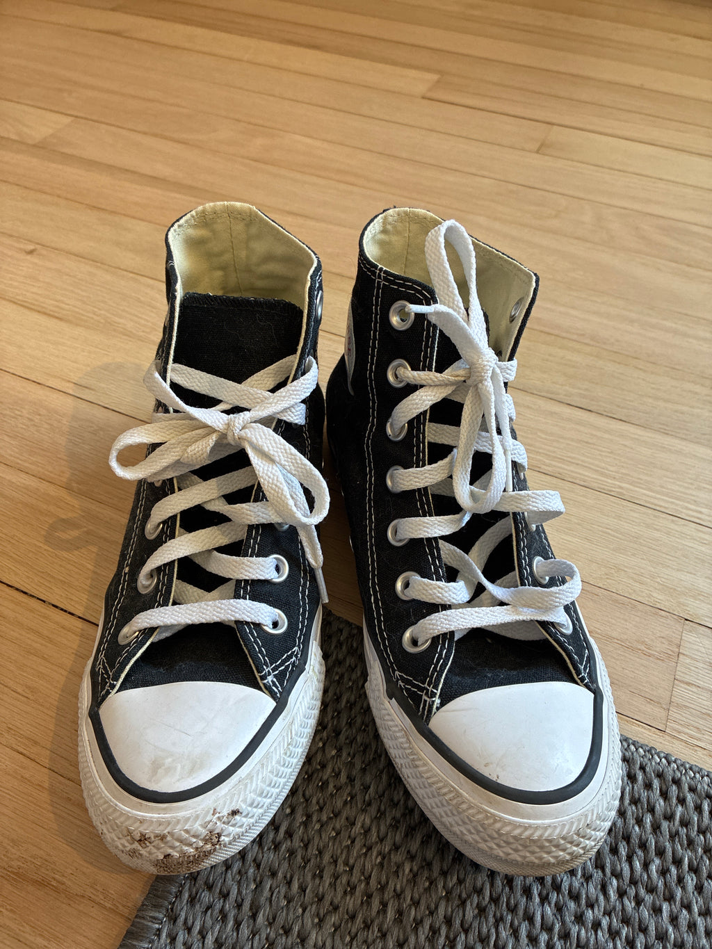Converse High Tops - Black