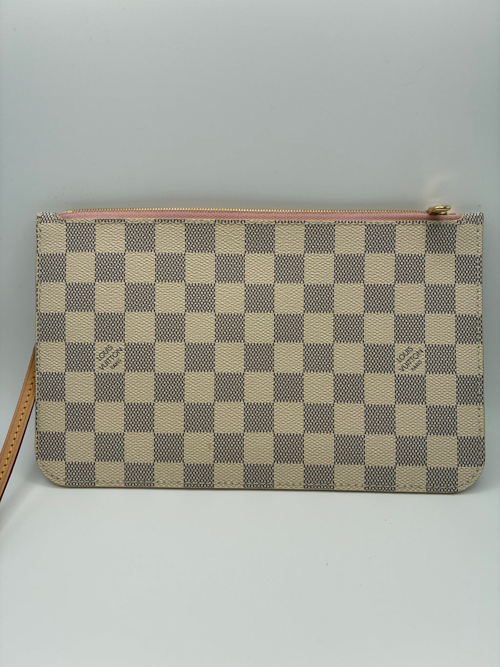 Louis Vuitton Neverfull Pouch