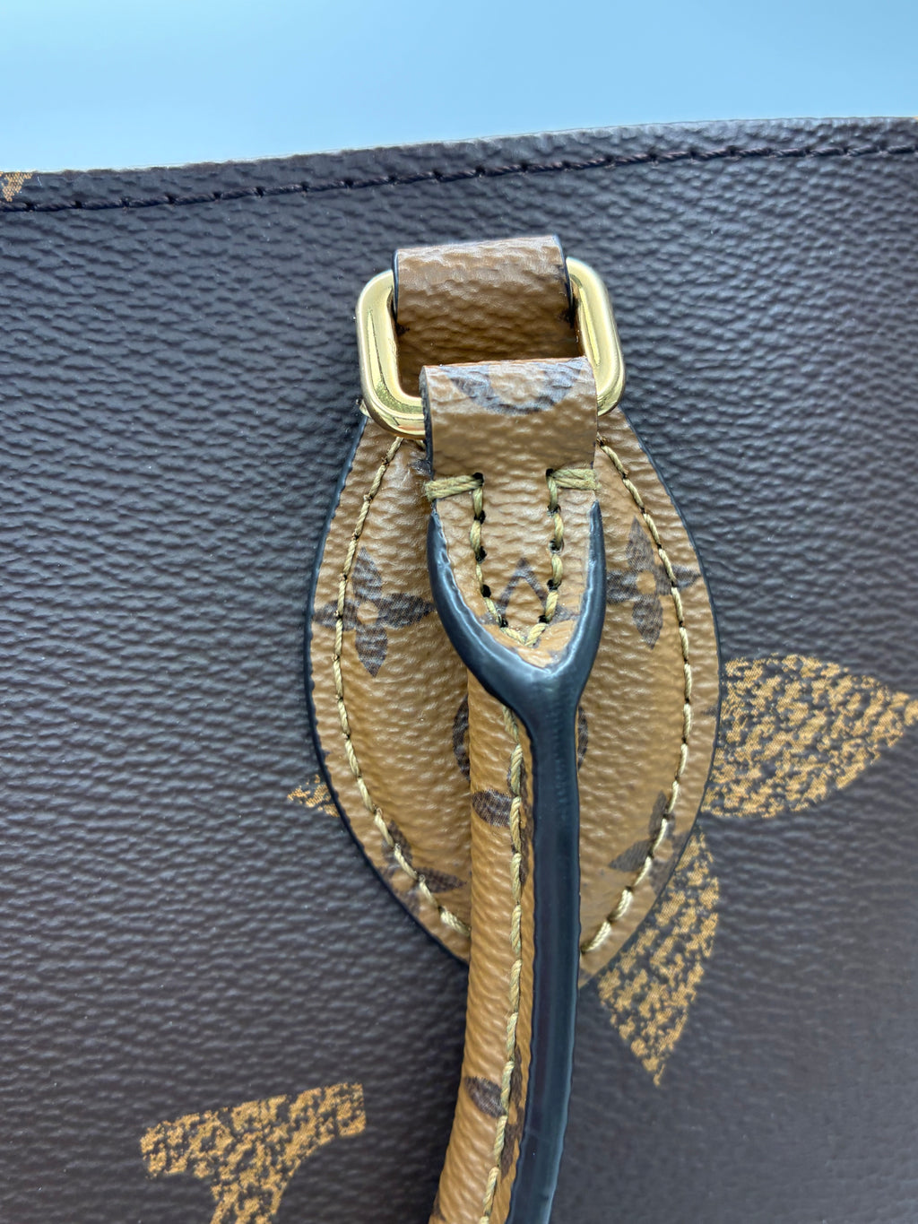 Louis Vuitton OnTheGo Reverse Monogram MM