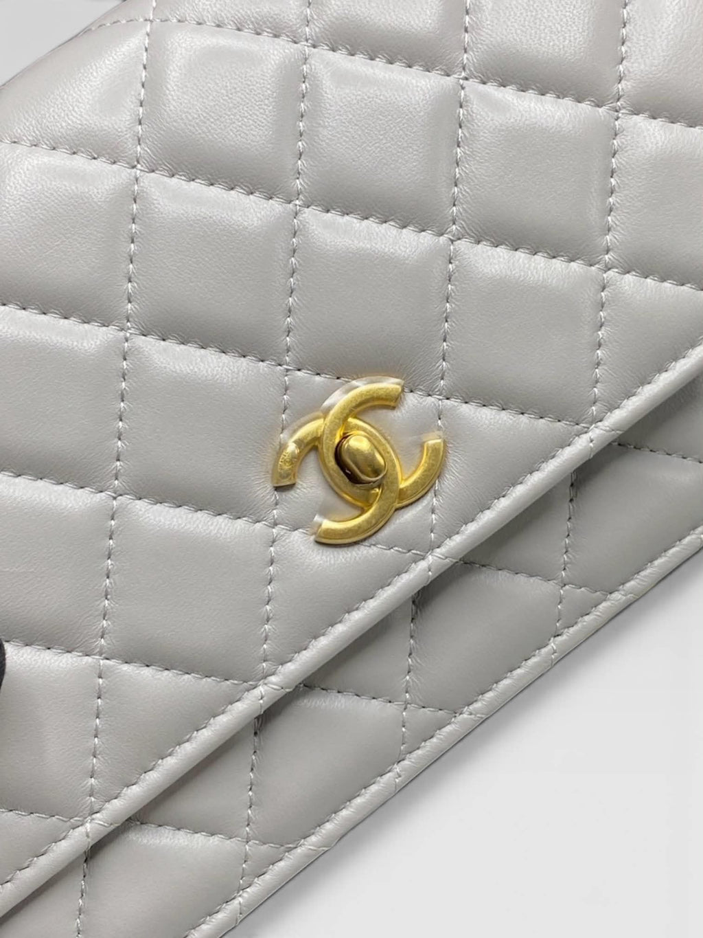 Chanel Pearl Crush Wallet on Chain (WOC) in Quilted Lambskin (pre-order)