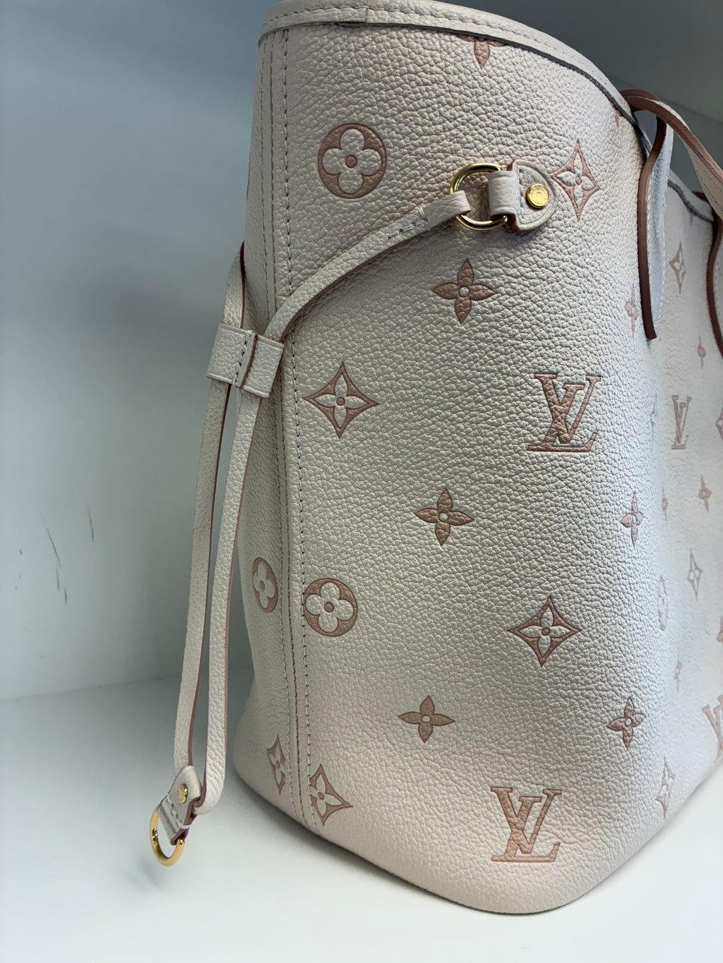 Louis Vuitton Neverfull Limited Edition - Monogram Empreinte Eden MM
