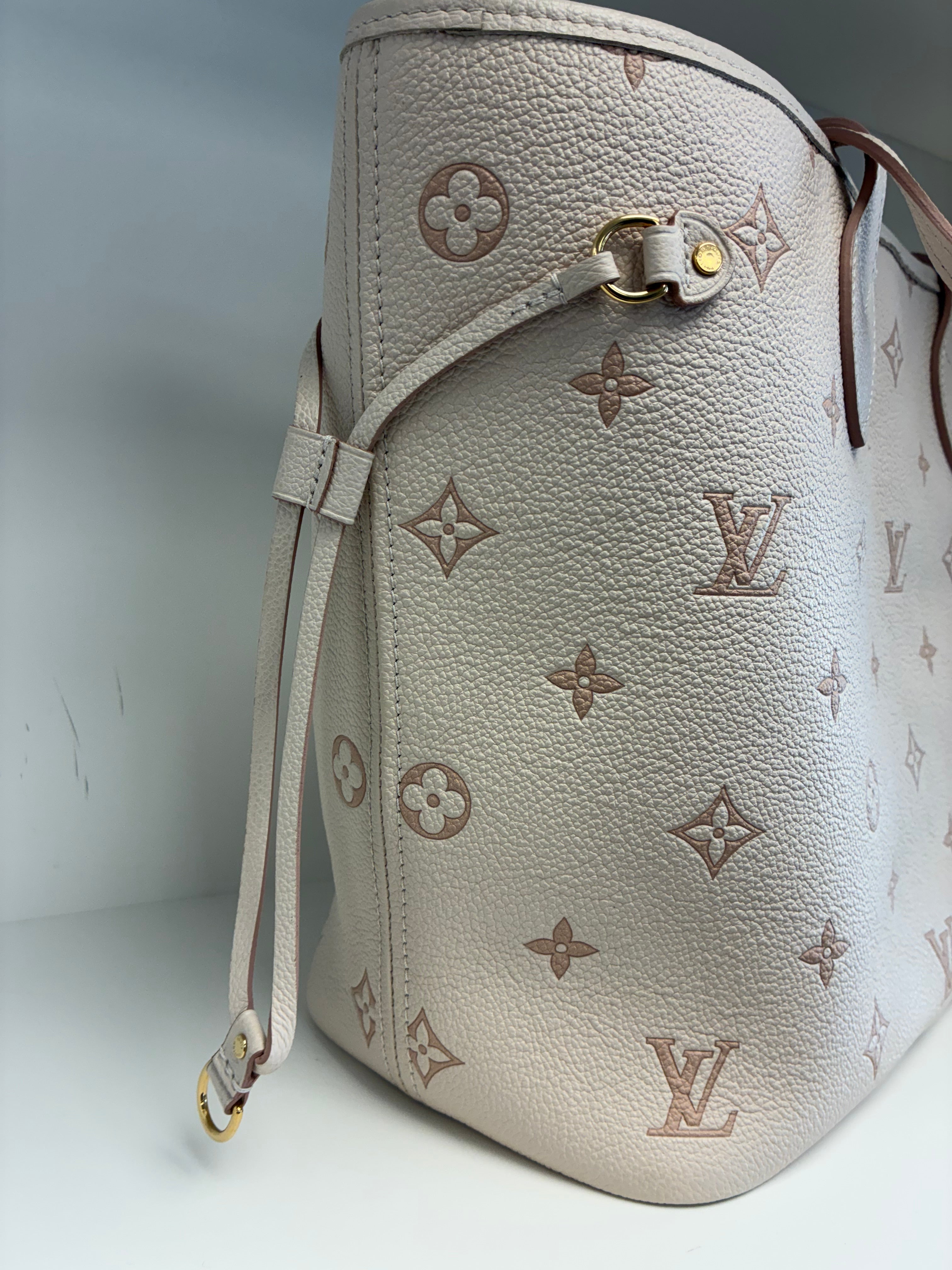 Louis Vuitton Neverfull Limited Edition - Monogram Empreinte Eden MM