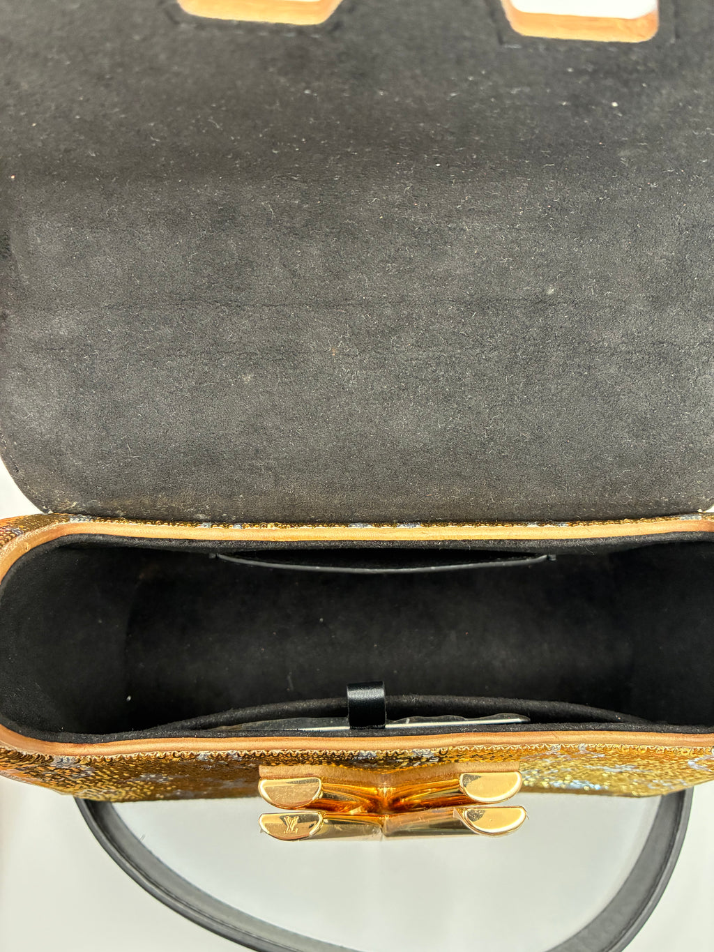 Louis Vuitton Twist Handbag Sequin