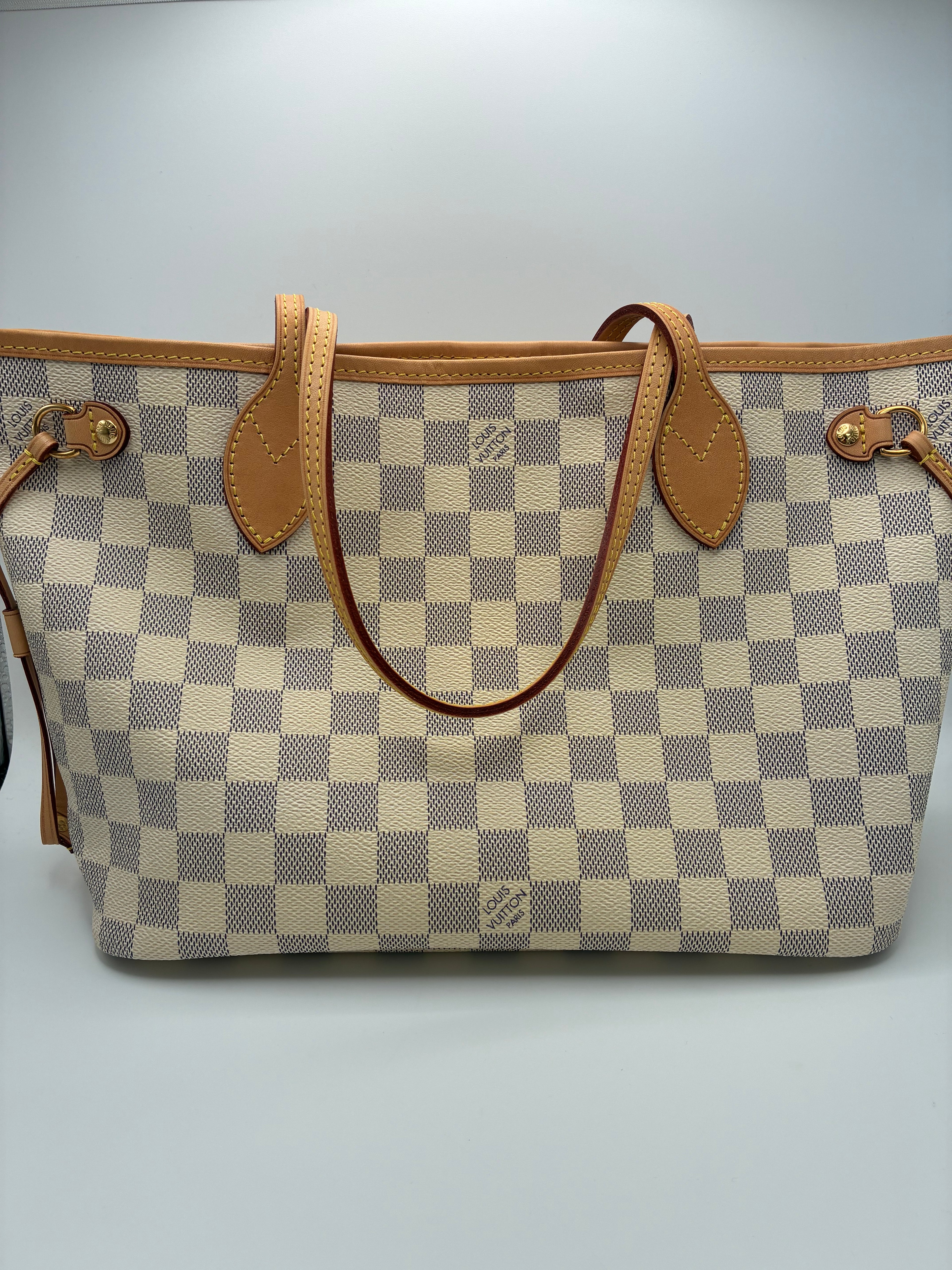 Louis Vuitton Neverfull PM