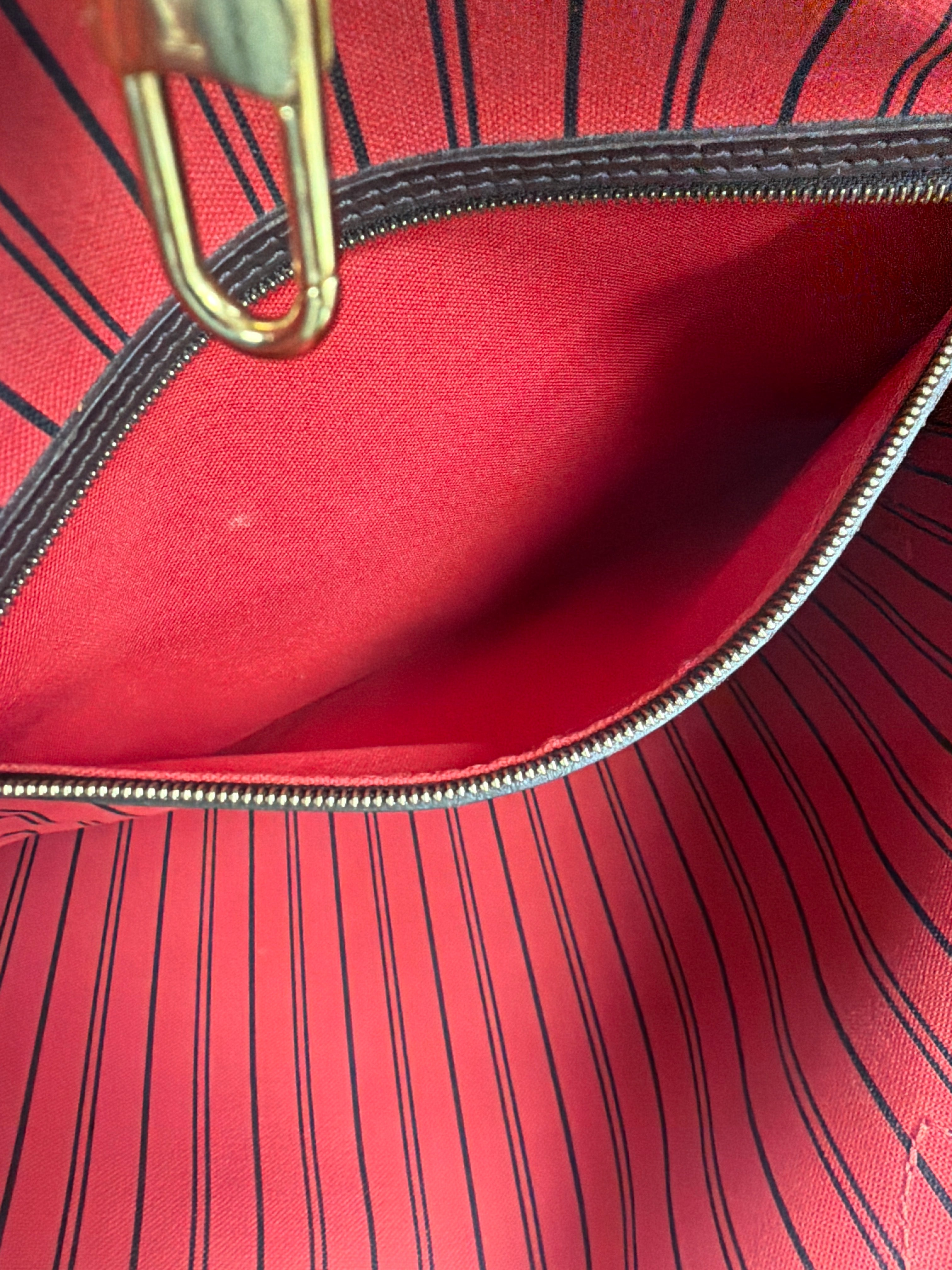 Louis Vuitton Neverfull MM in Damier Ebene