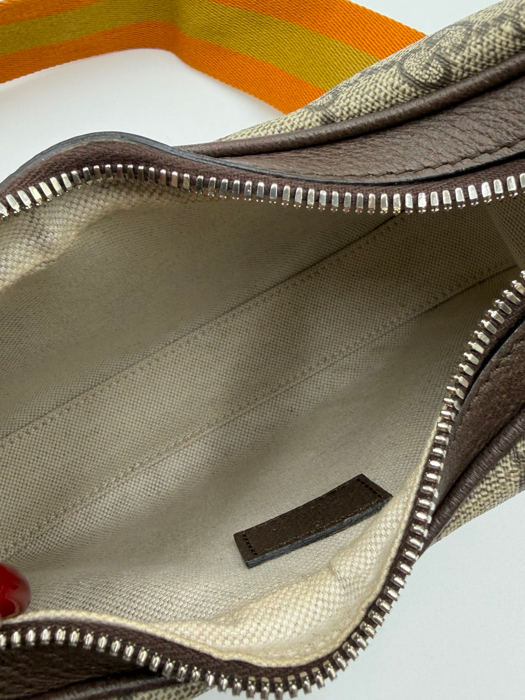 Gucci GG Supreme Attache Small