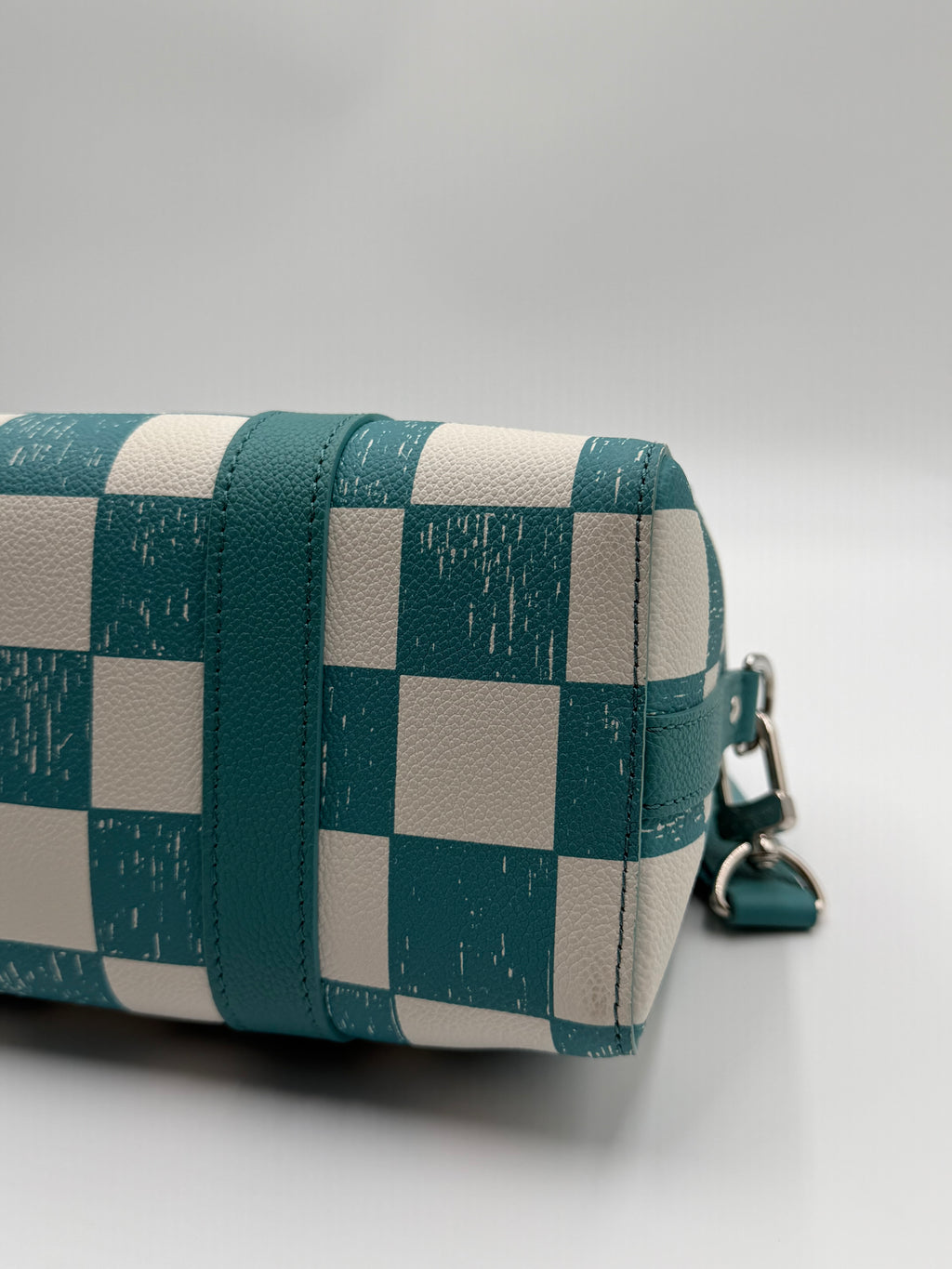 Louis Vuitton - Virgil Abloh’s - Marque Déposée Damier City Keepall- Like New never used !