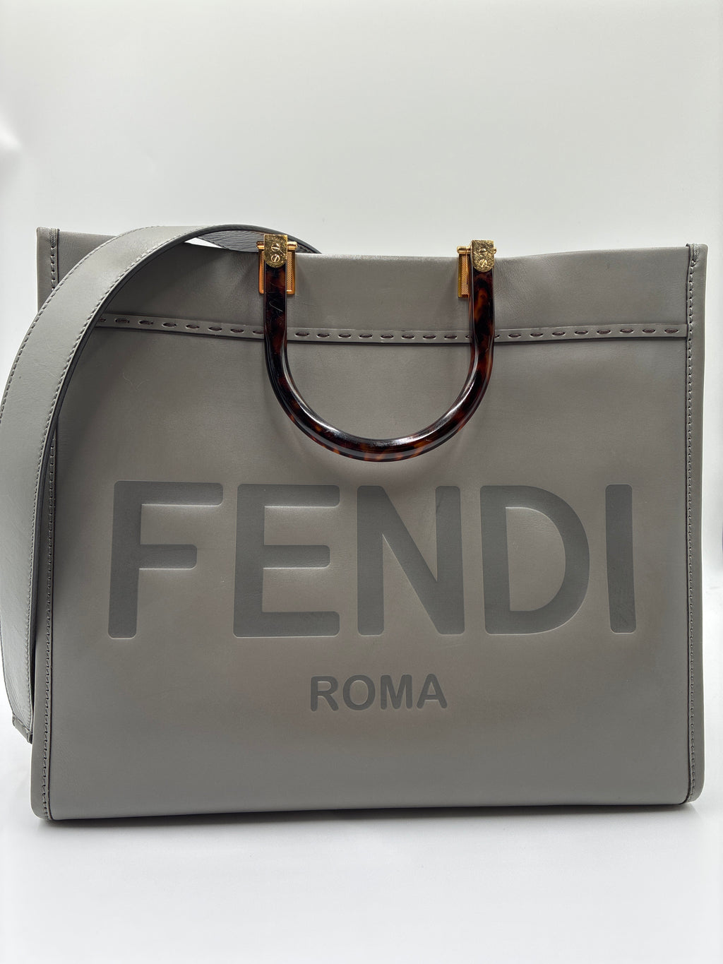 Fendi Vitello King Plexiglass Logo Embossed Medium Fendi Sunshine Shopper Tote Moon