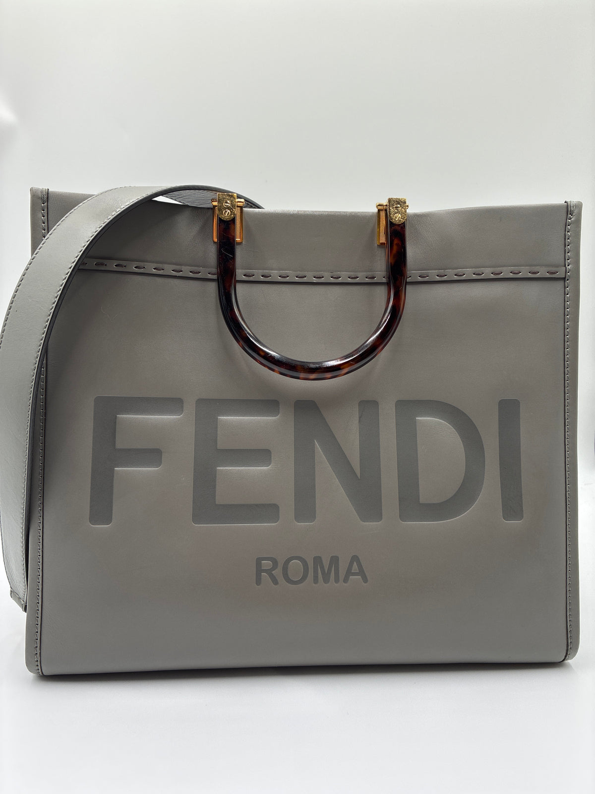 Fendi Vitello King Plexiglass Logo Embossed Medium Fendi Sunshine Shopper Tote Moon