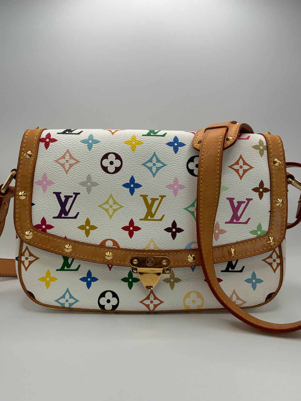 Louis Vuitton Solange
