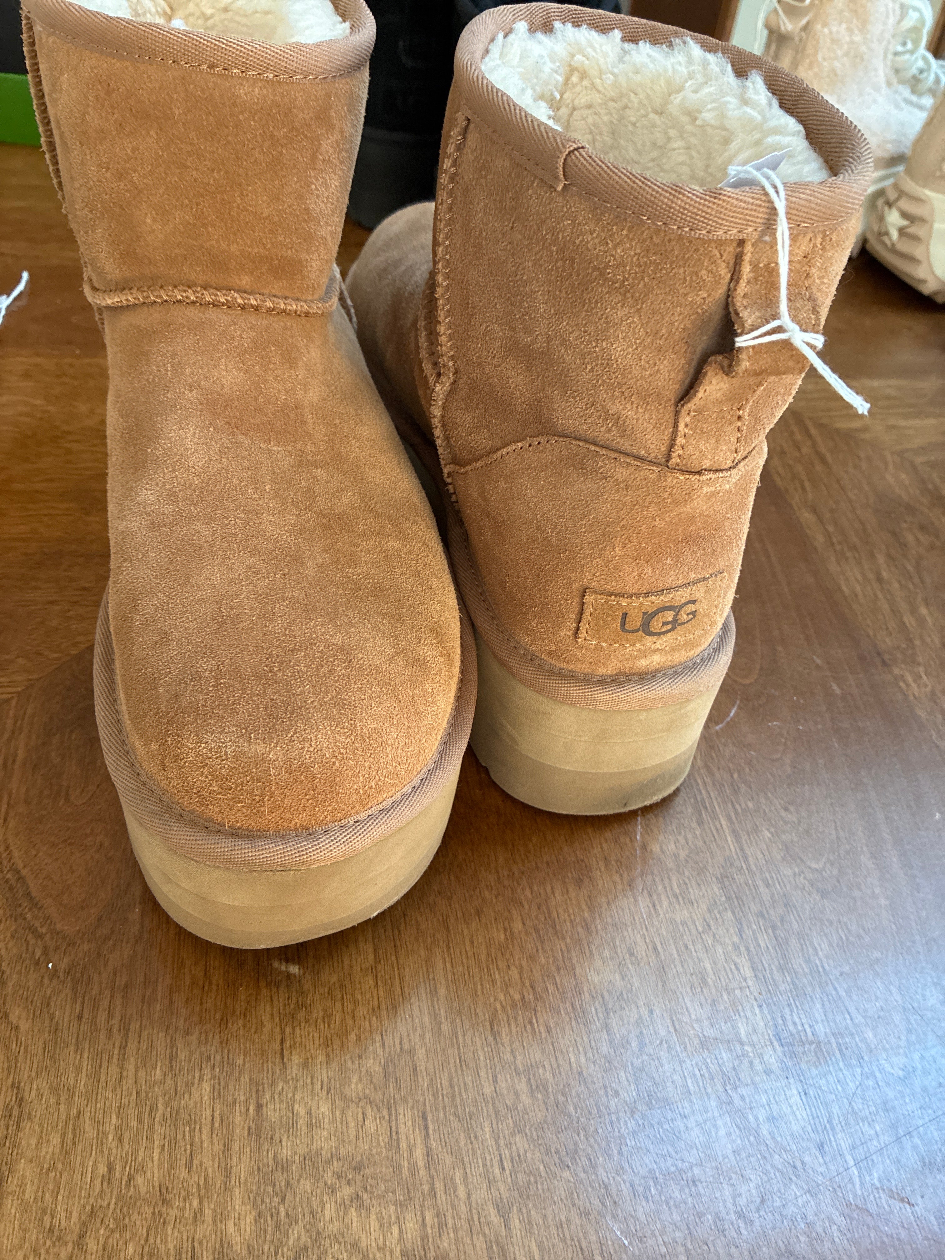 Boots - Ugg
