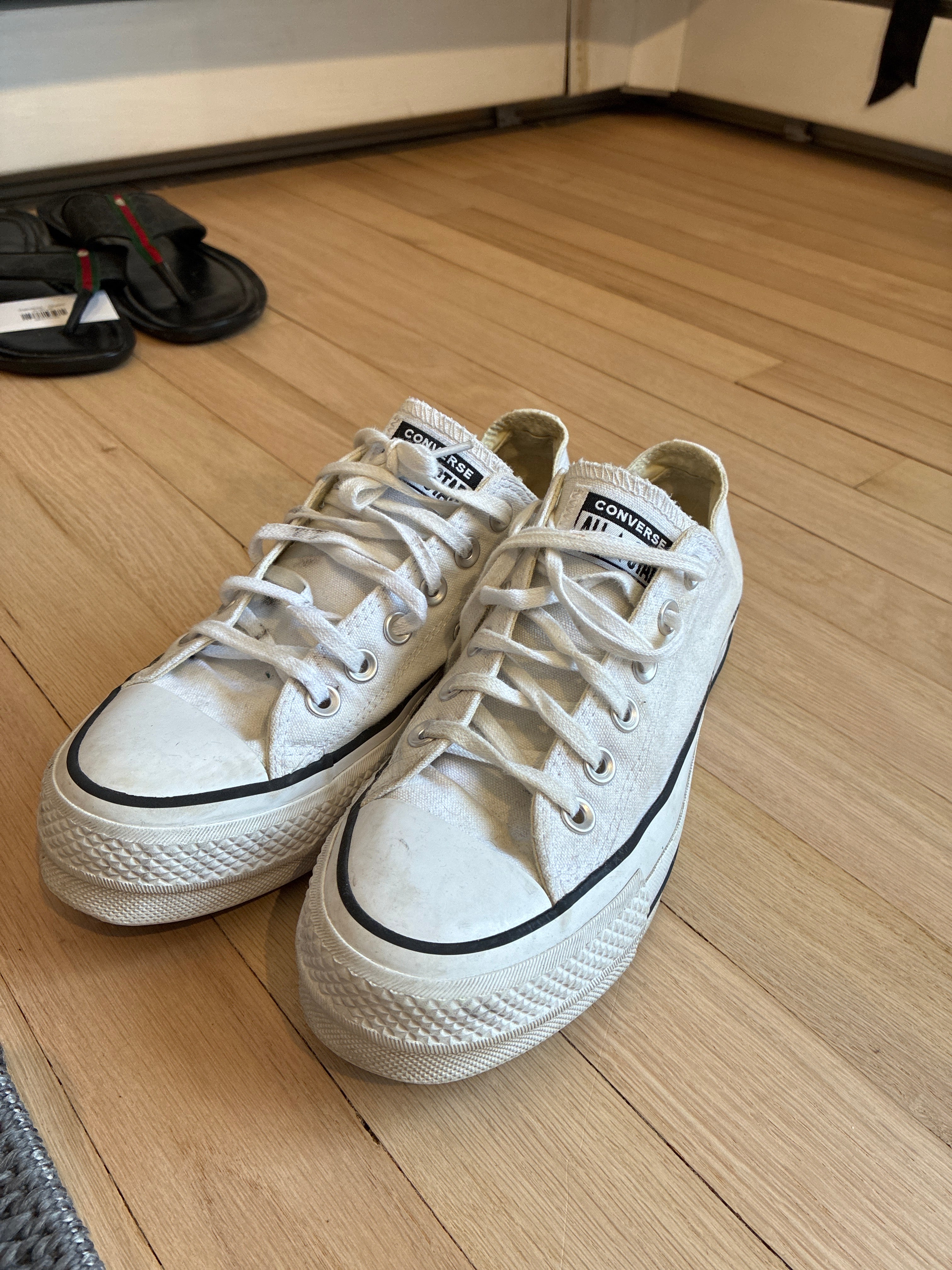 Converse Platform Low Tops - White