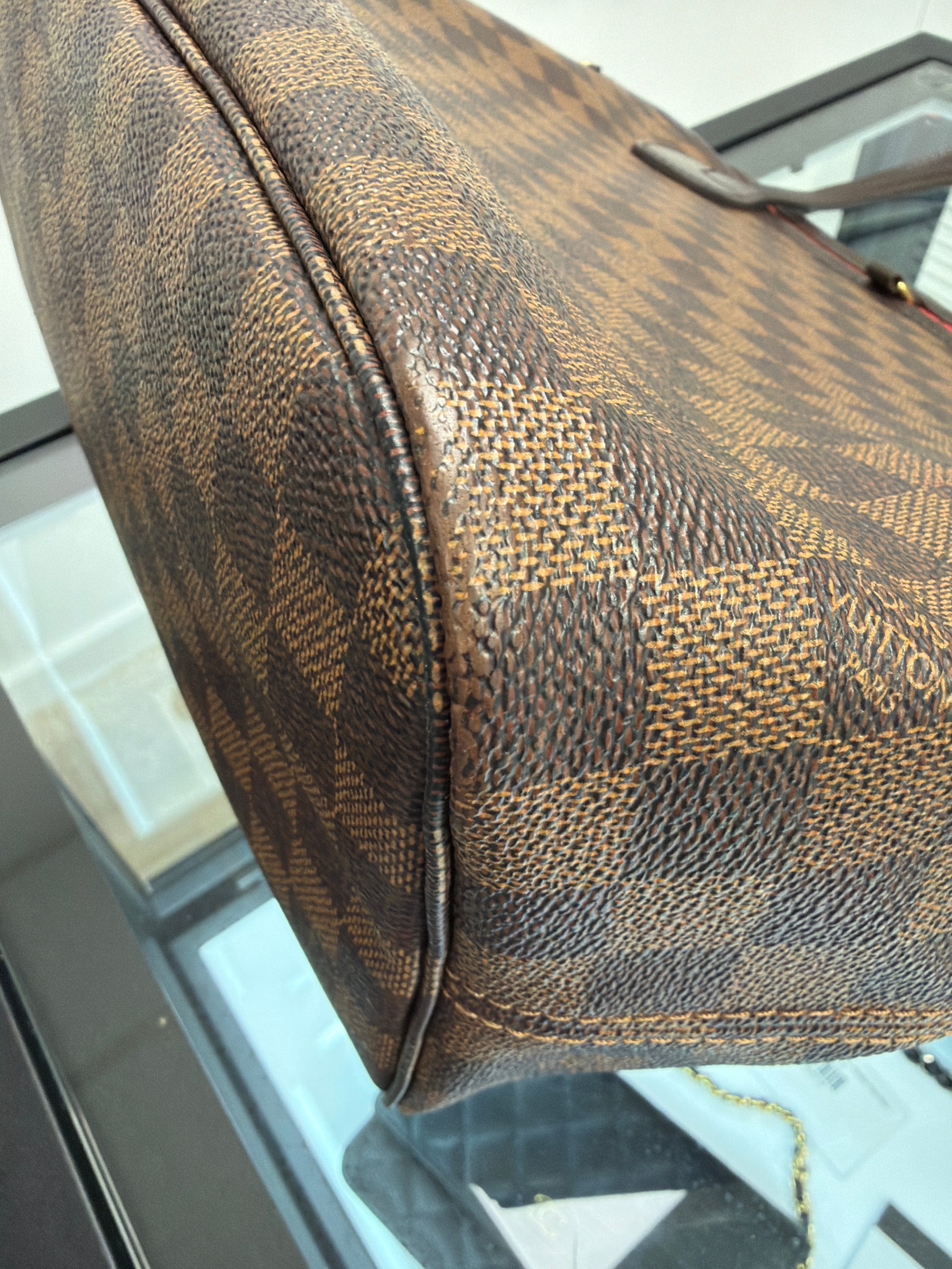 Louis Vuitton Neverfull MM in Damier Ebene