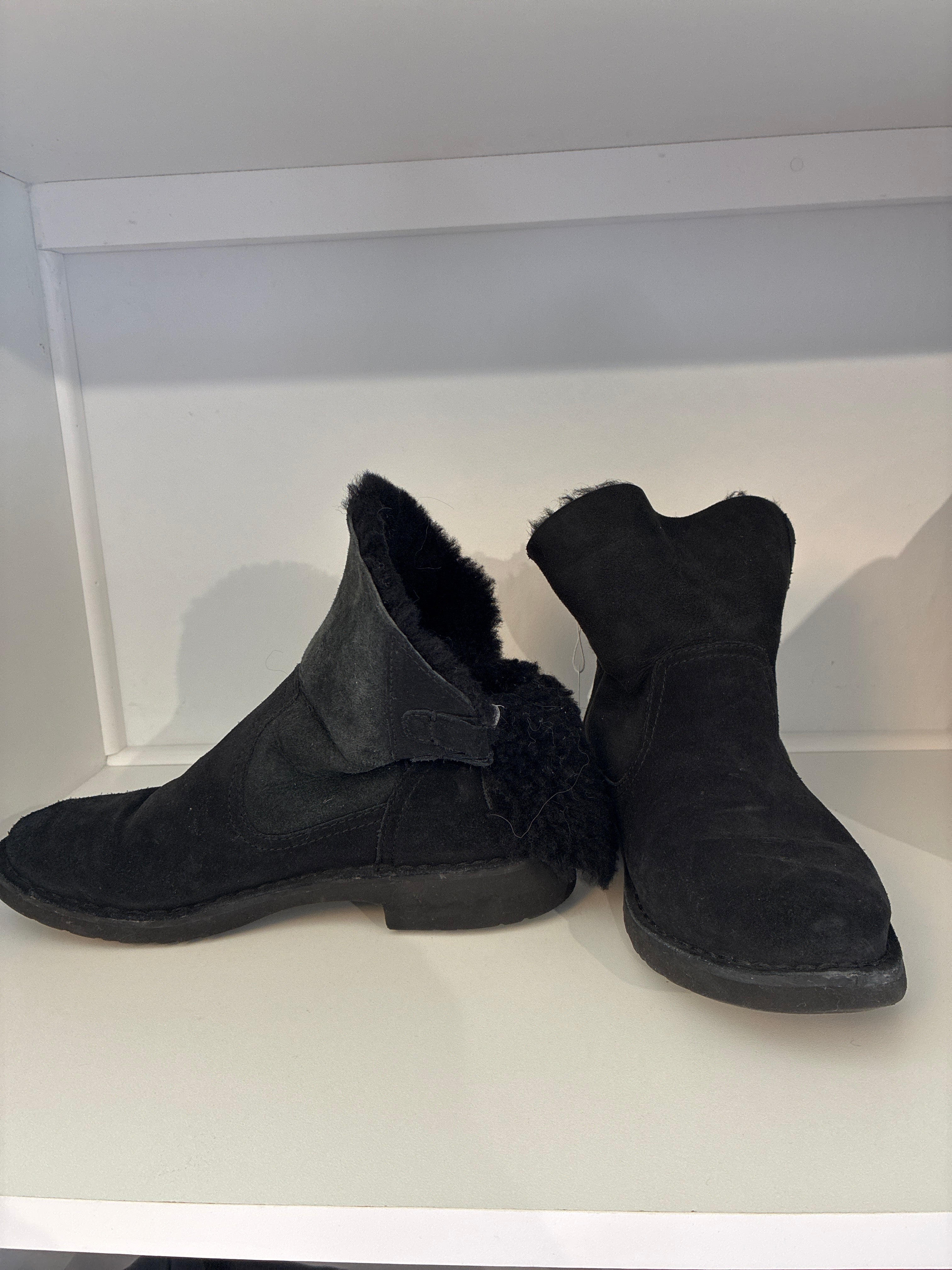 Boots - Ugg