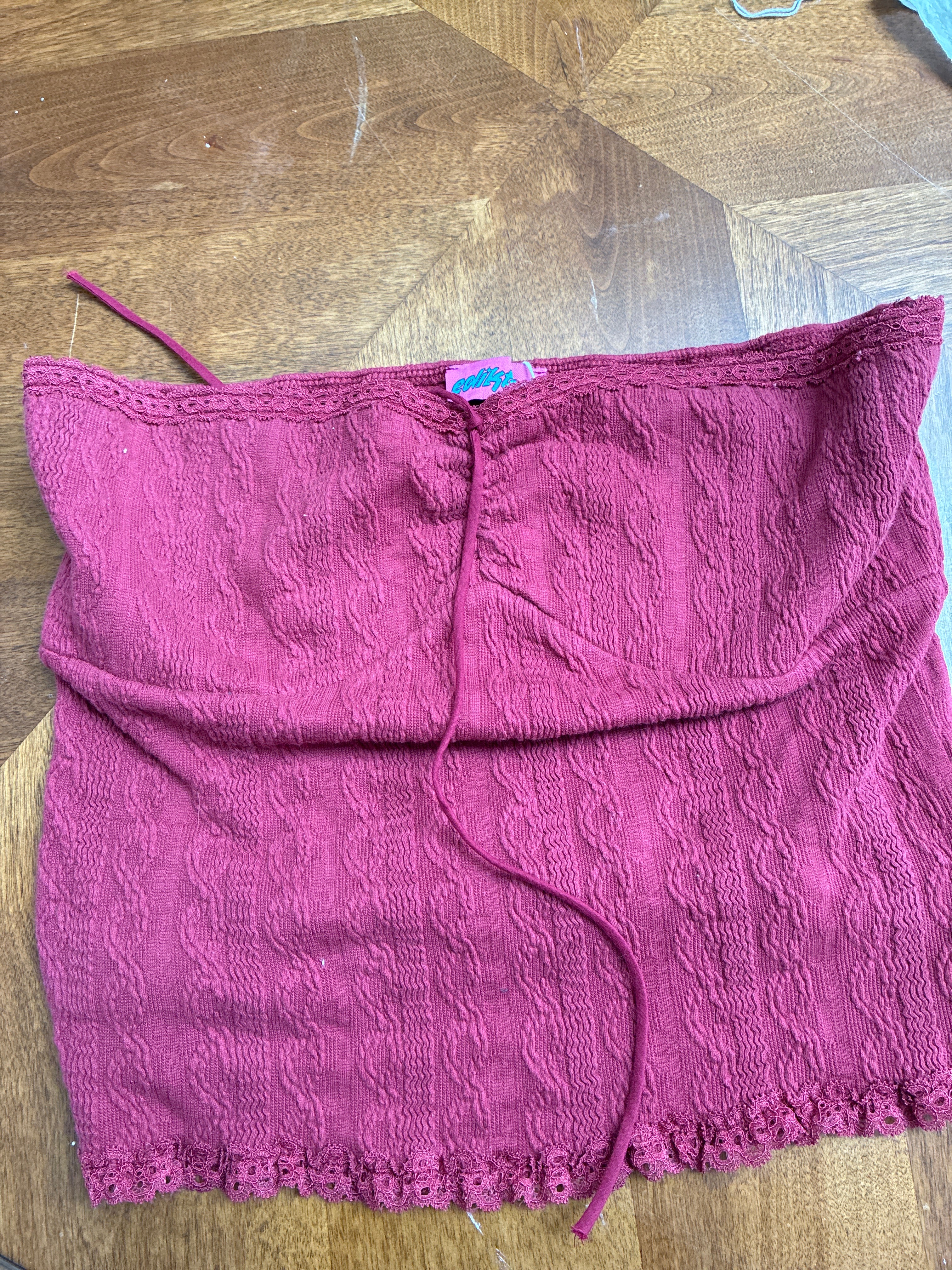 Strapless Top -Edikted