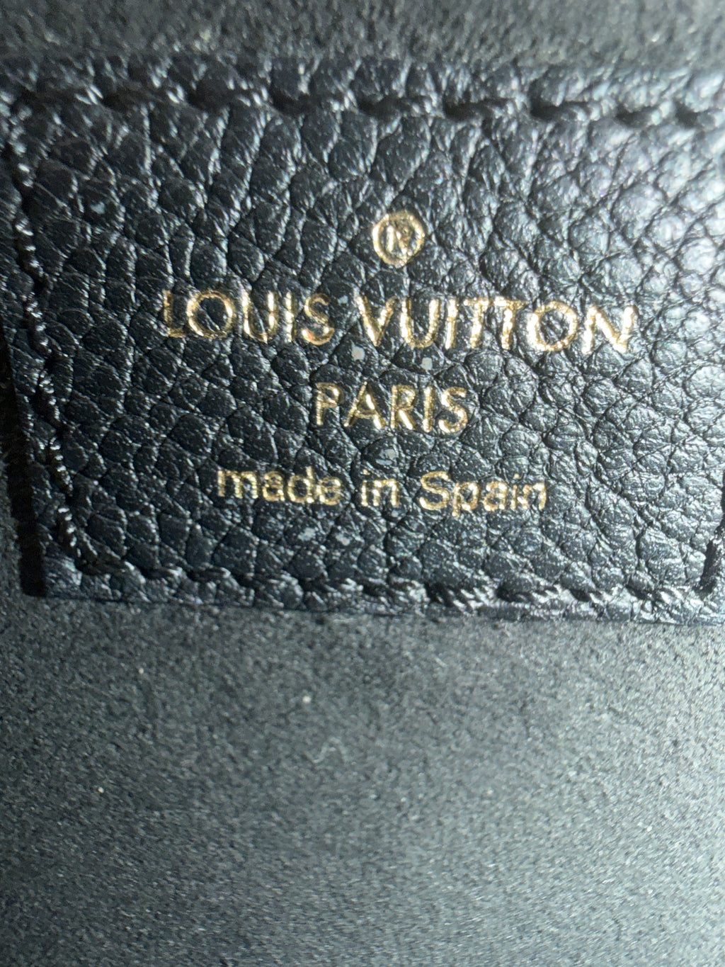 LOUIS VUITTON:
MULTI POCHETTE
ACCESSORIES