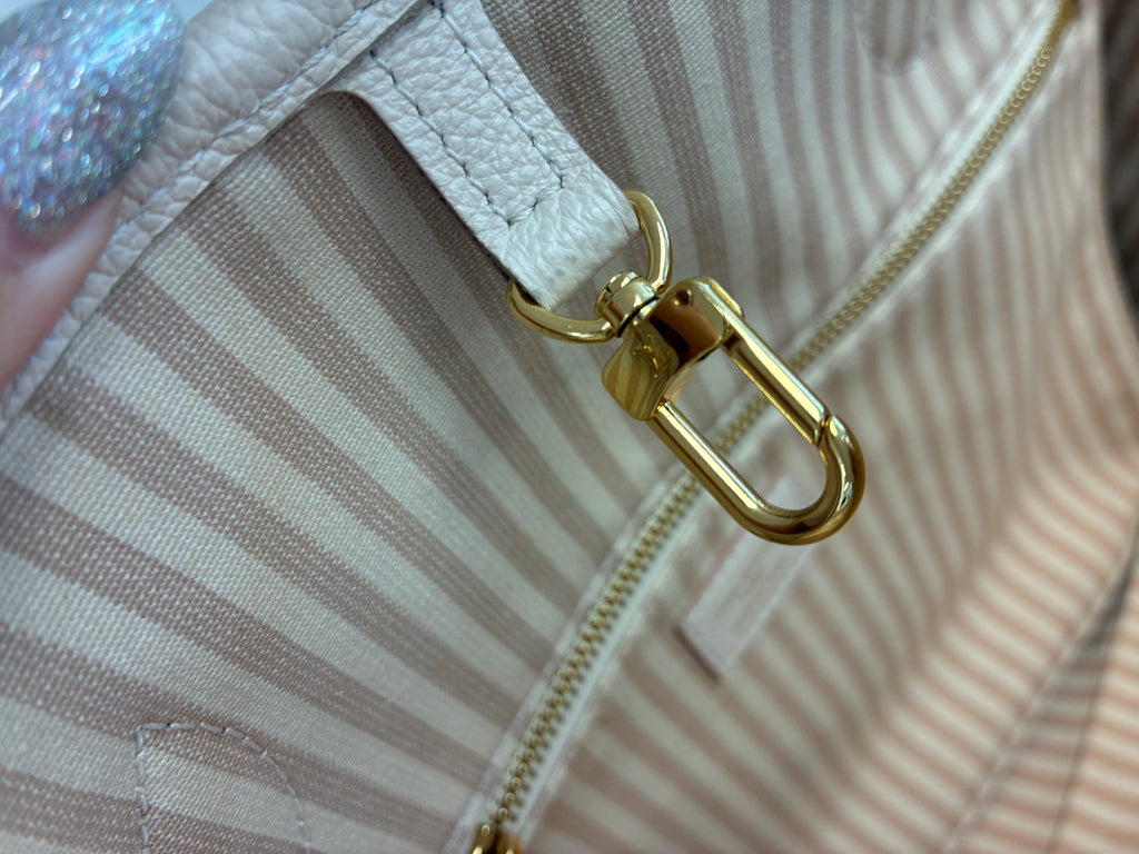 Louis Vuitton Neverfull Limited Edition - Monogram Empreinte Eden MM