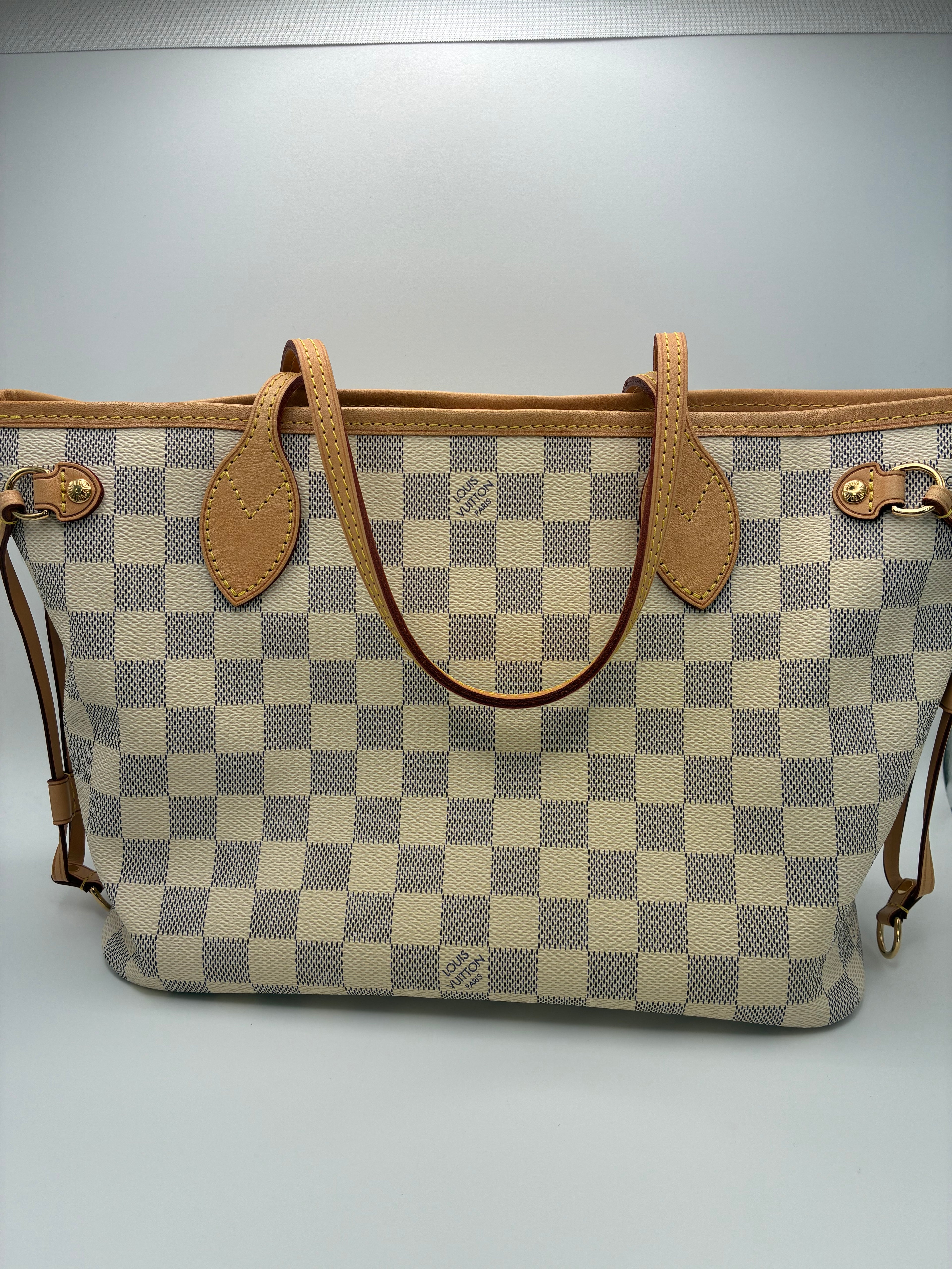 Louis Vuitton Neverfull PM