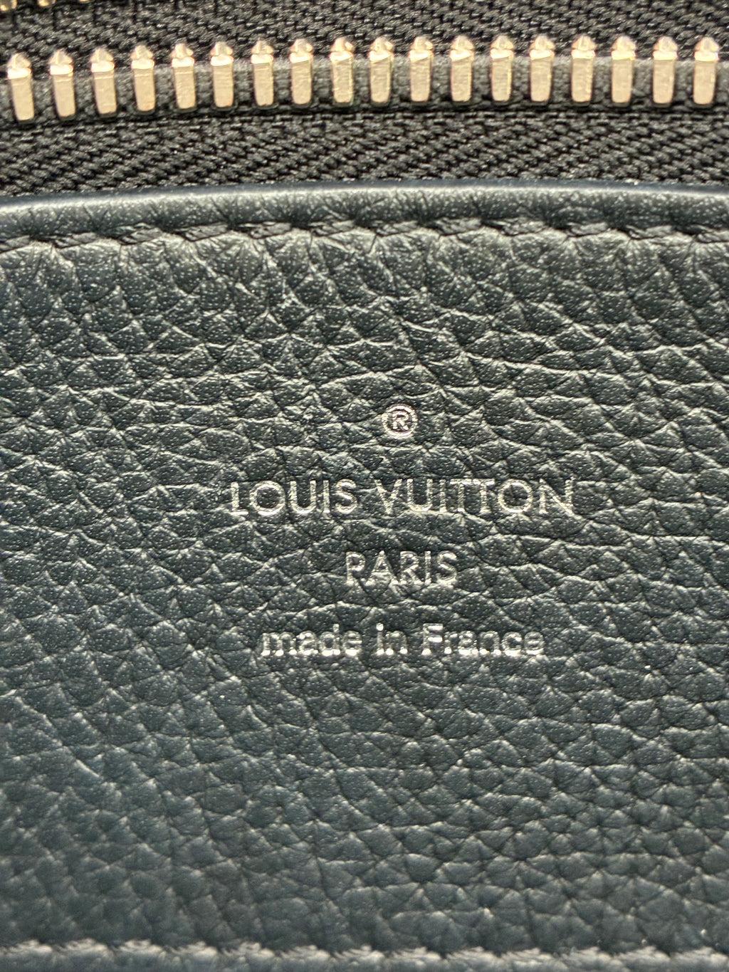 Louis Vuitton Bella Tote Black