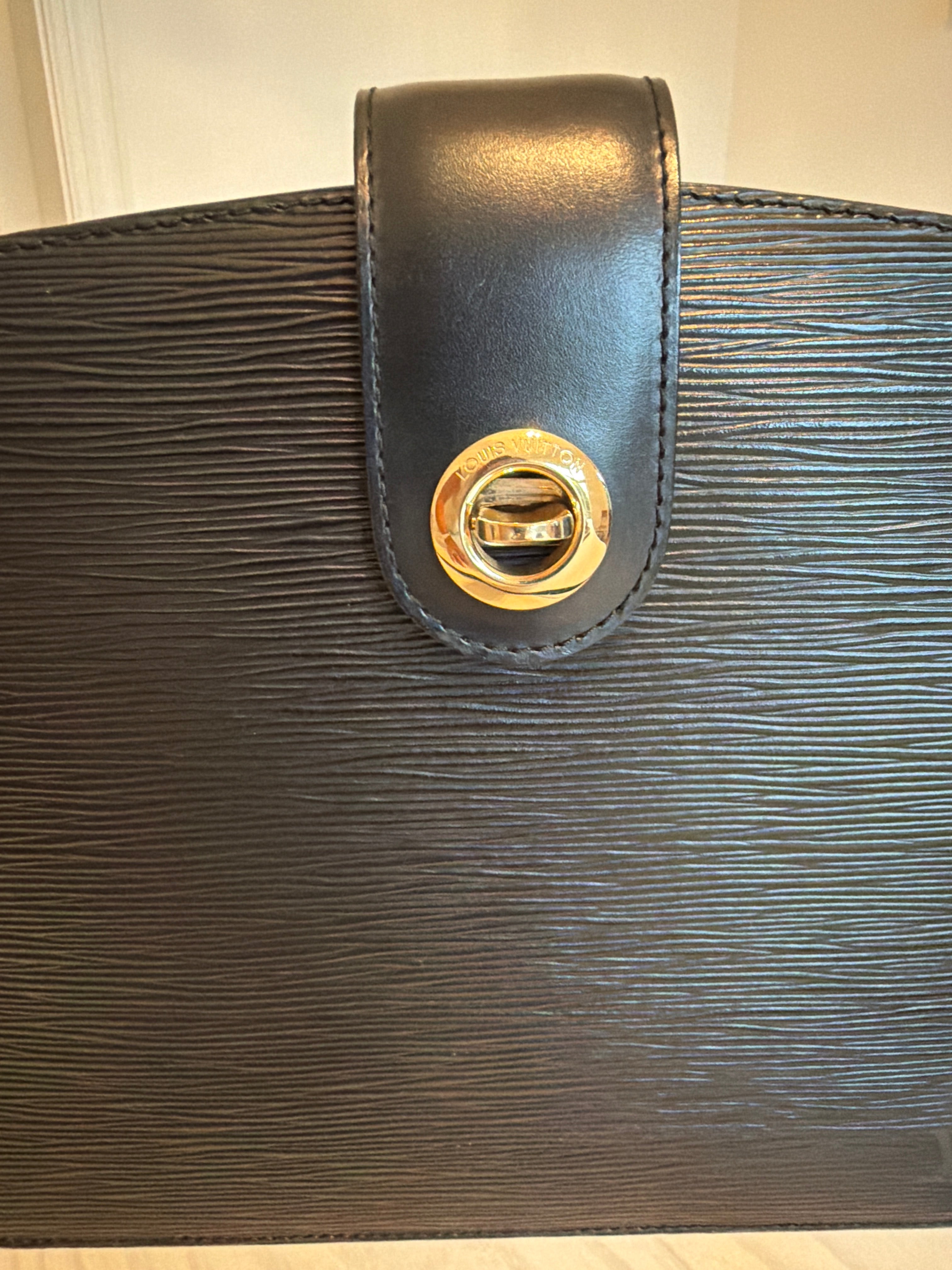 Louis Vuitton Capucines Noir Epi Crossbody