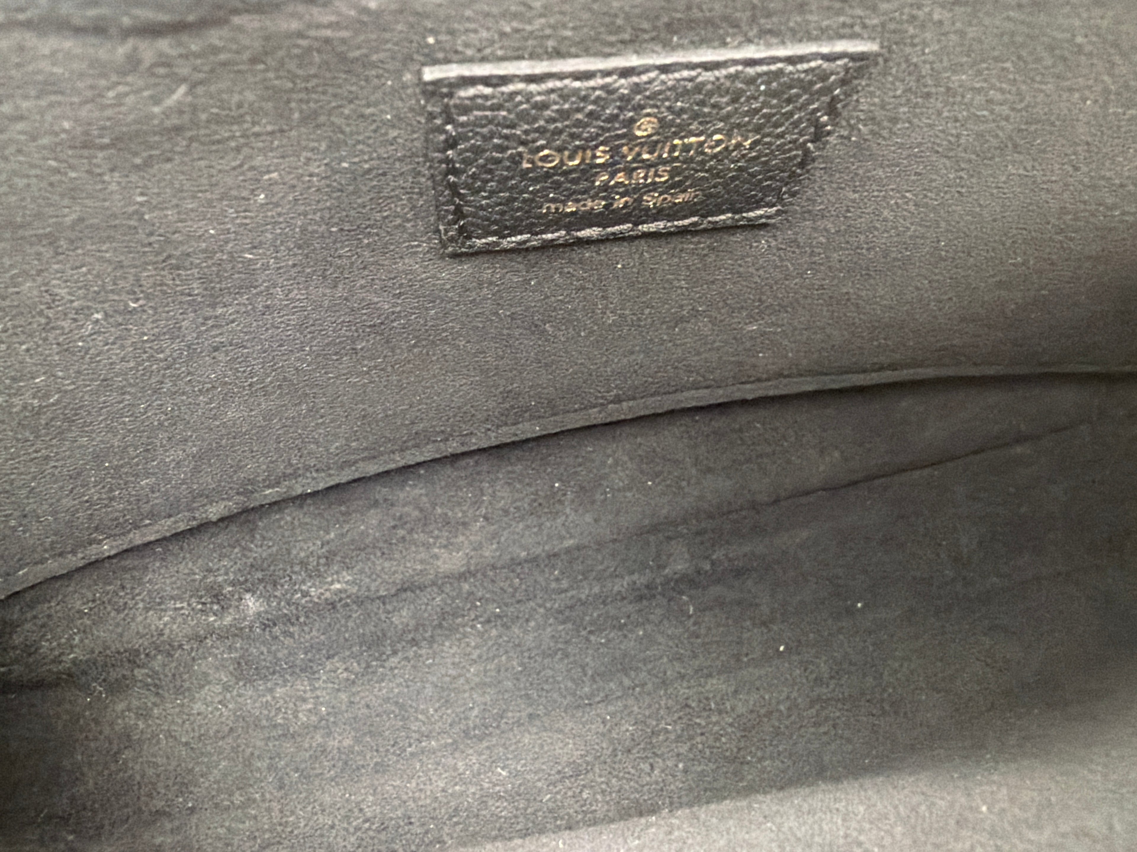 LOUIS VUITTON:
MULTI POCHETTE
ACCESSORIES