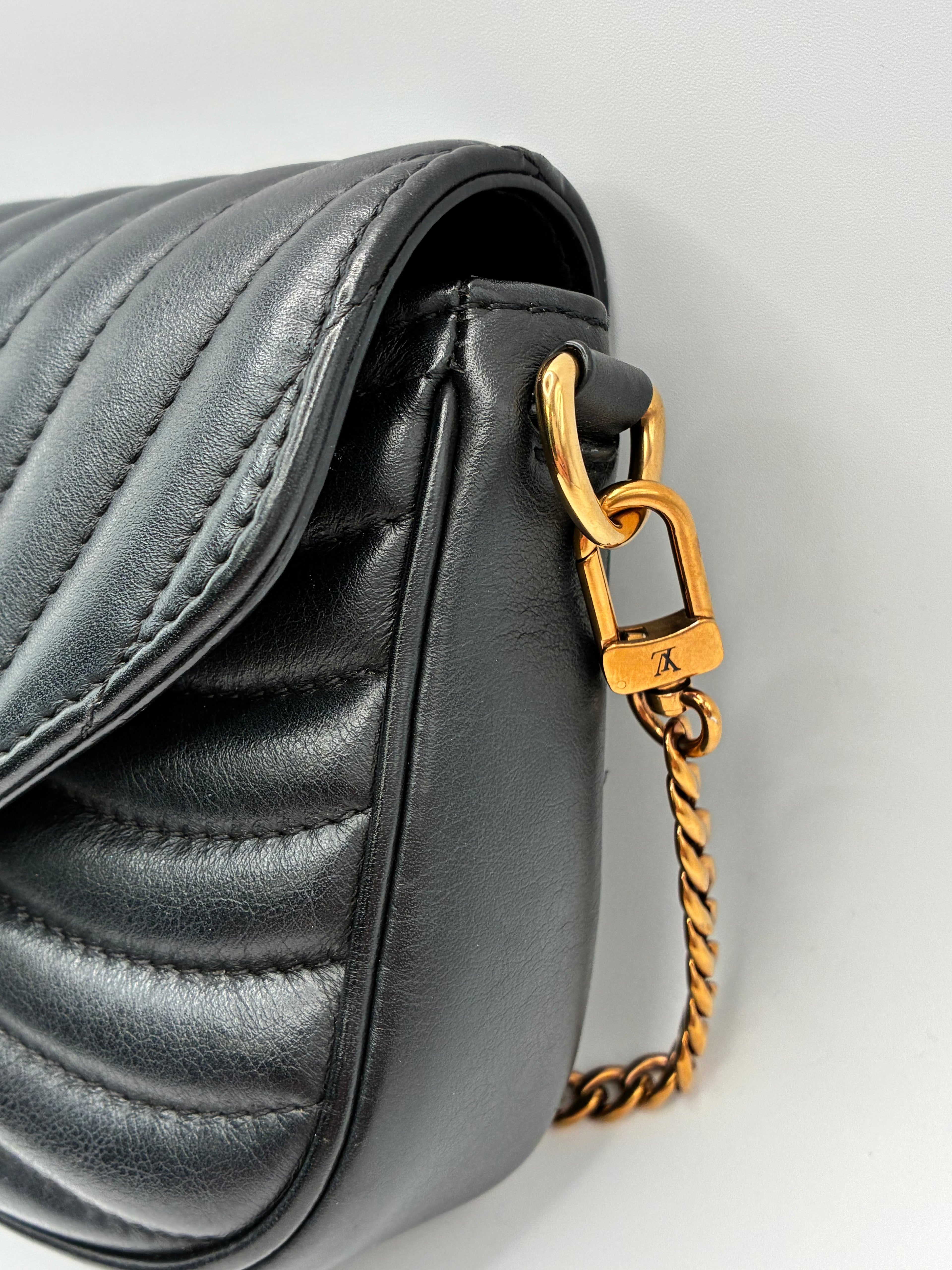 Louis Vuitton Calfskin New Wave Multi Pochette - Black Quilted Leather