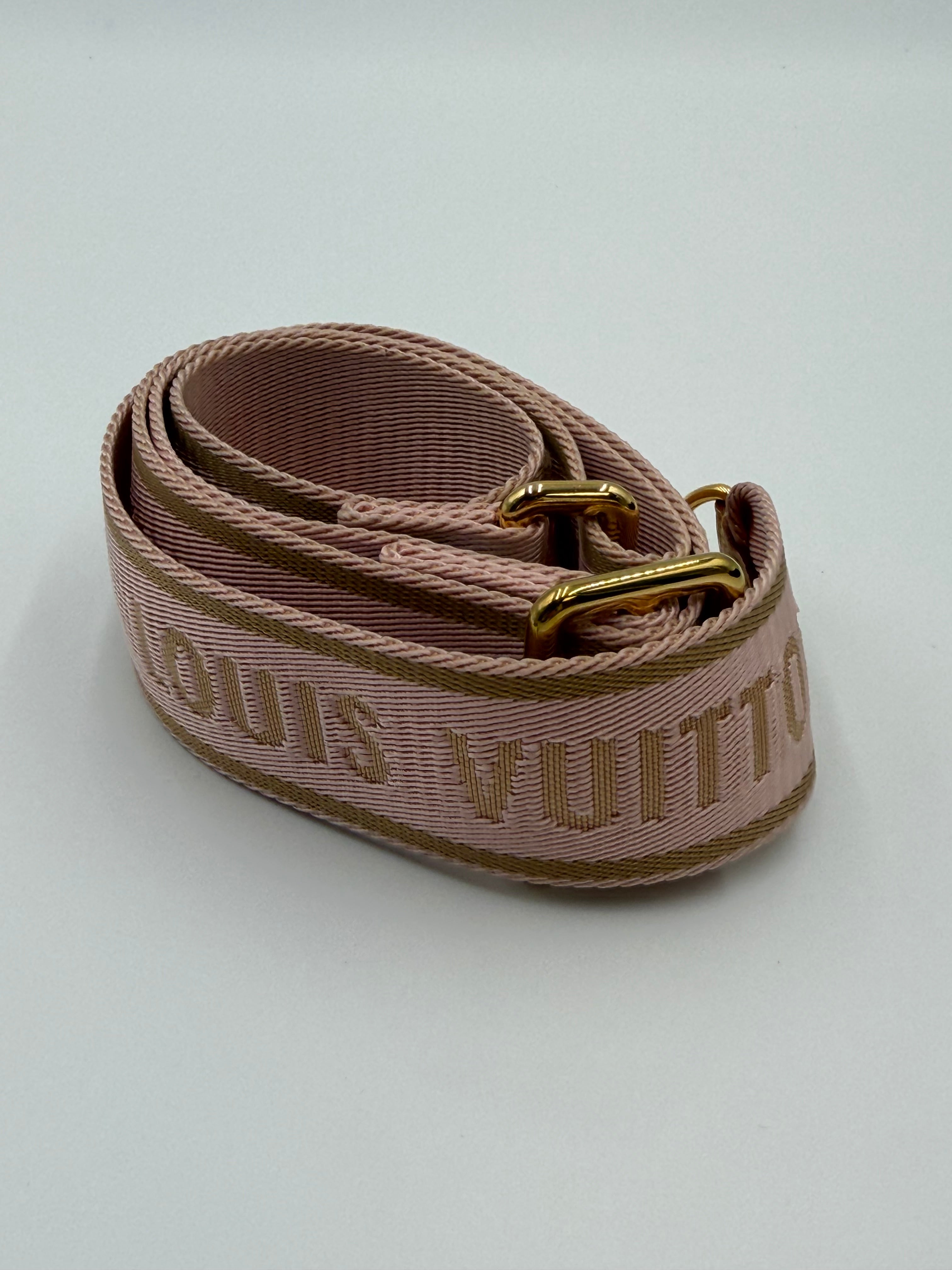 Louis Vuitton Multi Pochette Accessories - Pink Strap