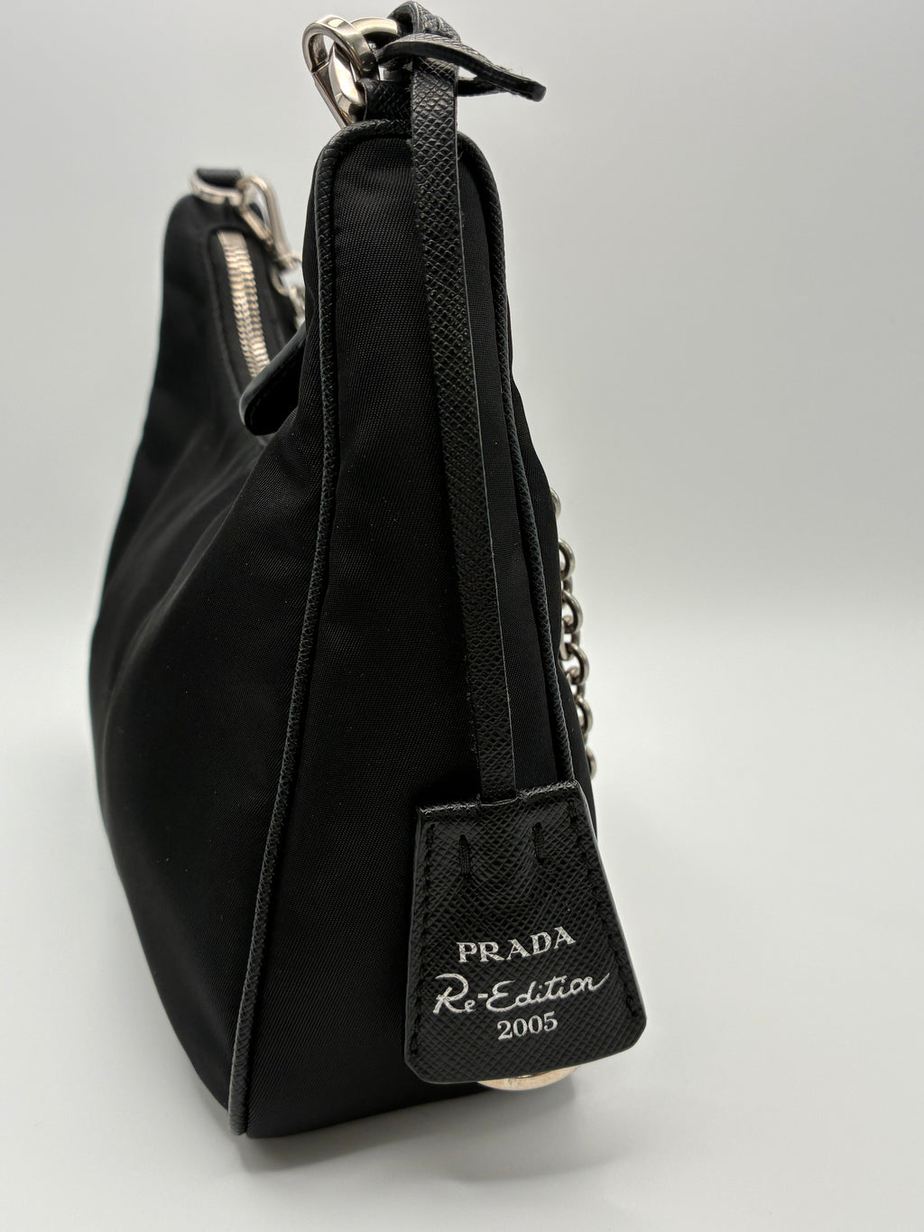 Prada Re-Edition 2005 Black - Like New