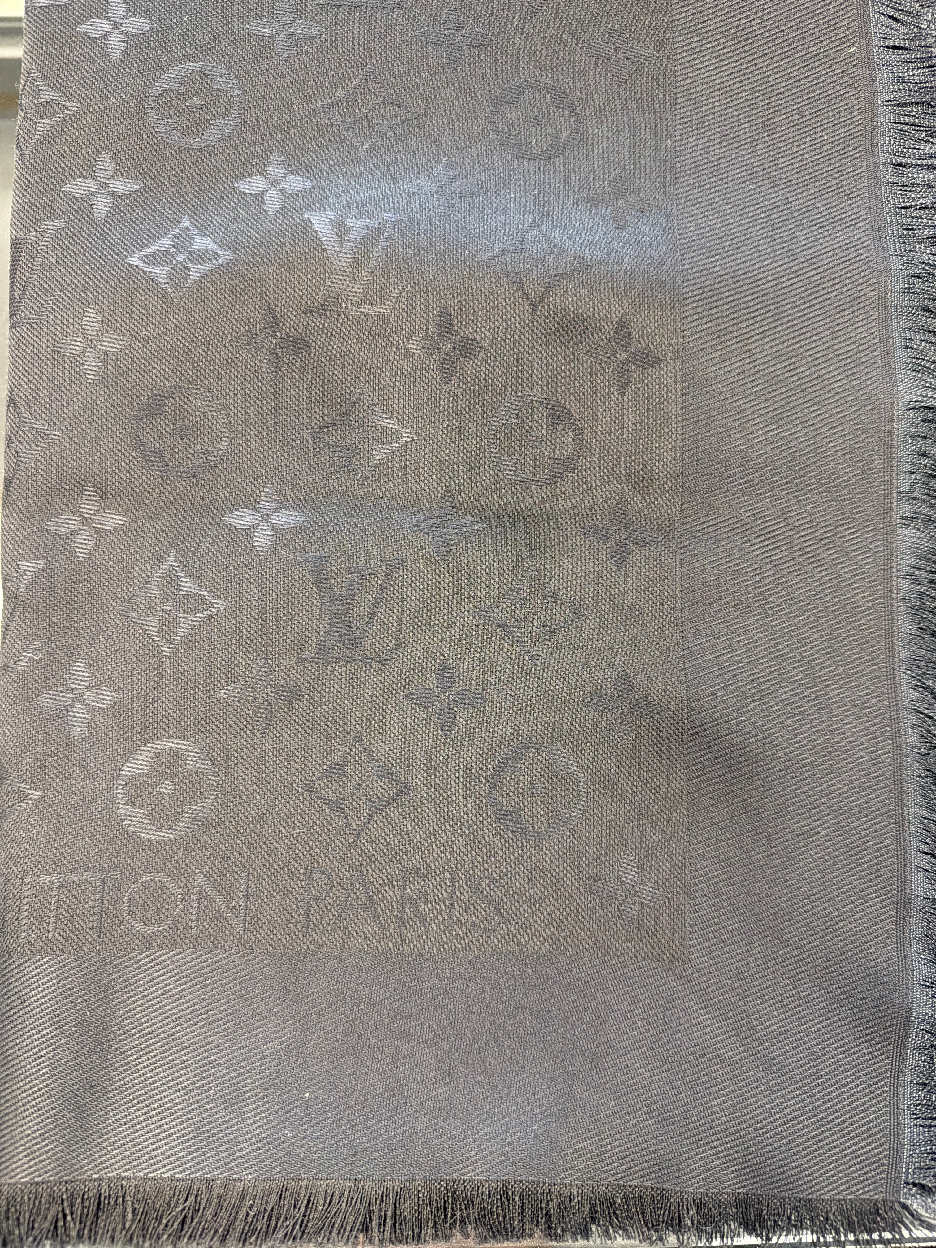 Louis Vuitton Monogram Shawl in Black