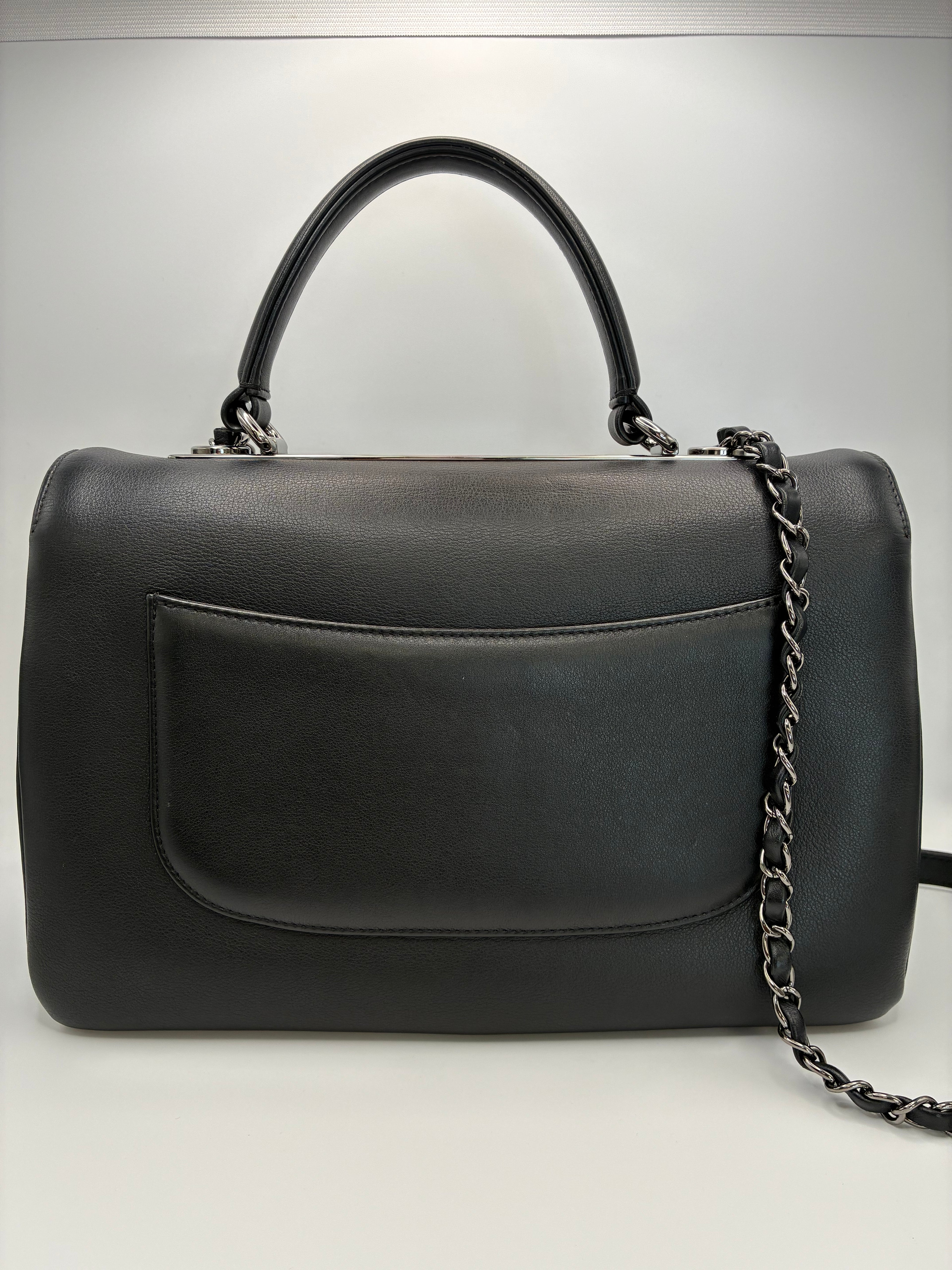 ✨Chanel Trendy CC Medium Top Handle Flap Bag in Black Calfskin✨