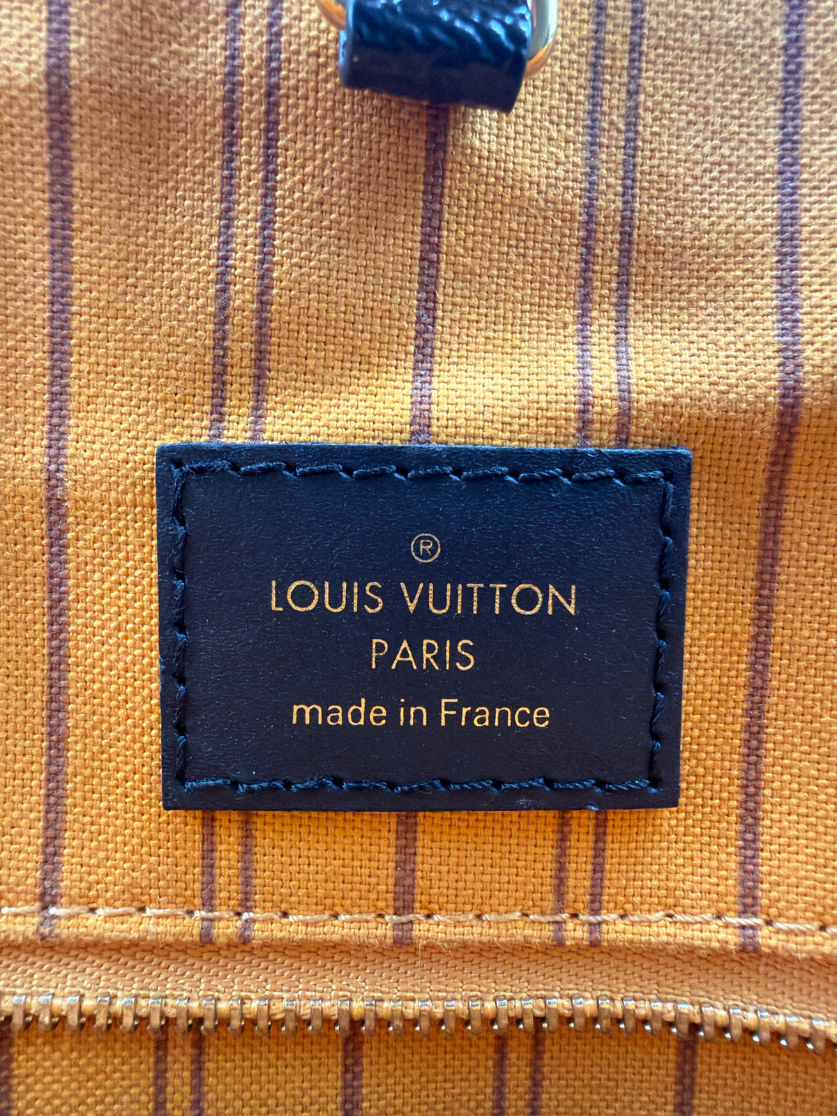 Louis Vuitton Giant Jungle Monogram OnTheGo GM tote bag