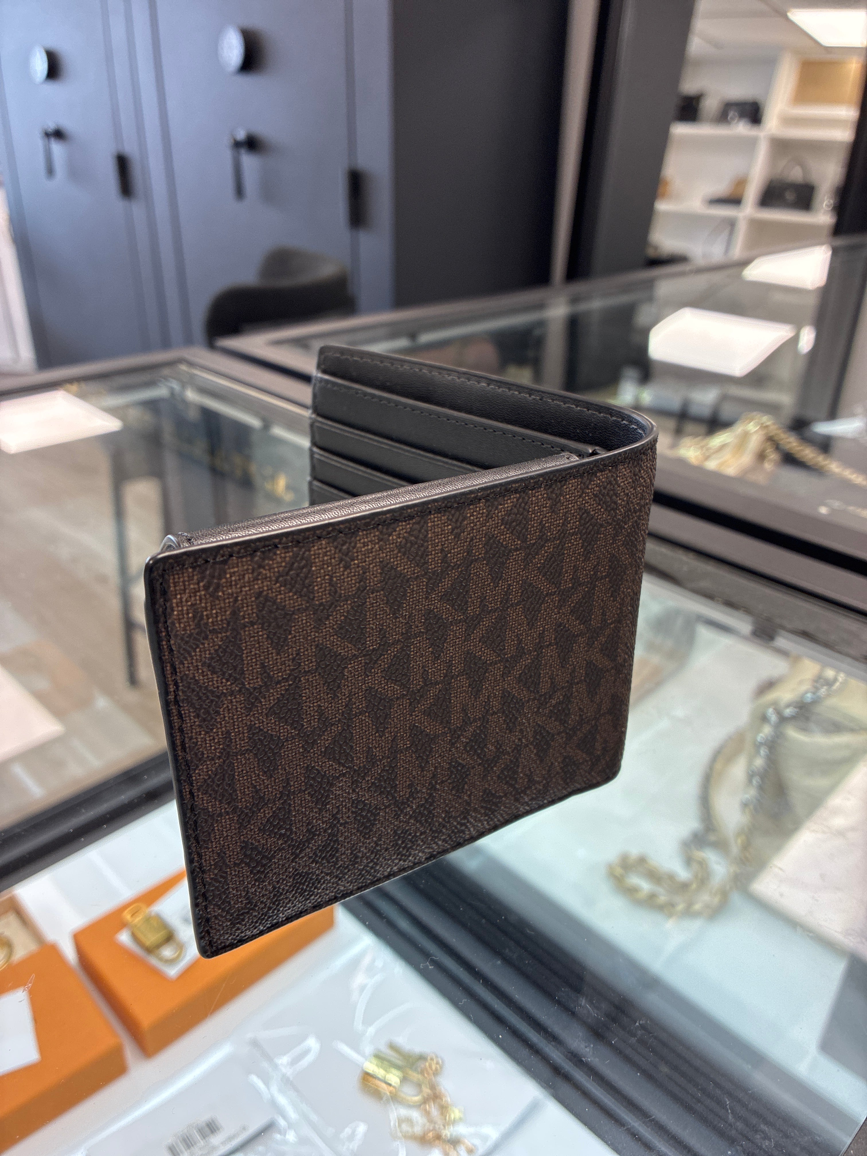 Michael Kors Cooper Billfold Wallet