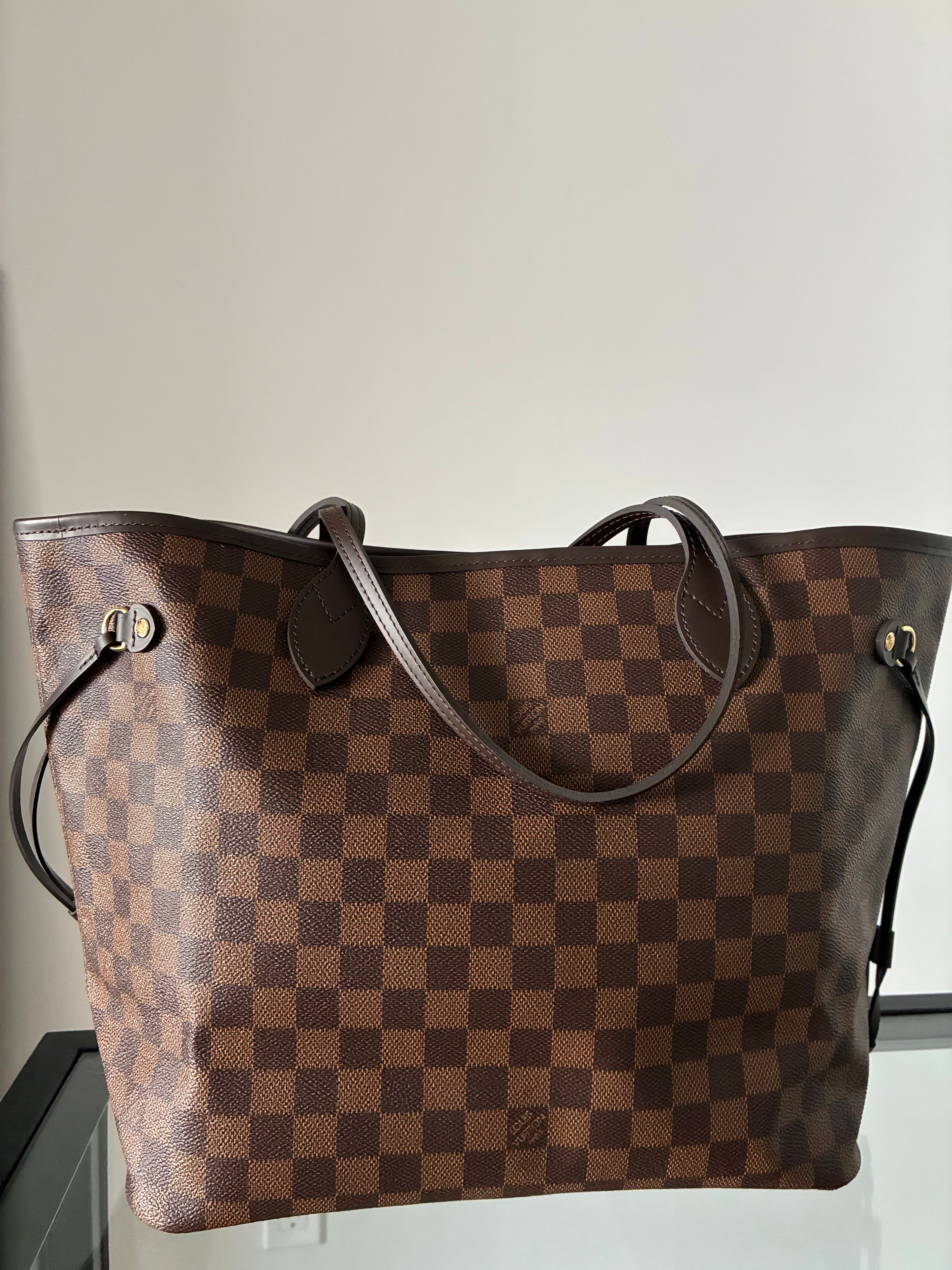 Louis Vuitton Damier Neverfull MM - Pink Interior