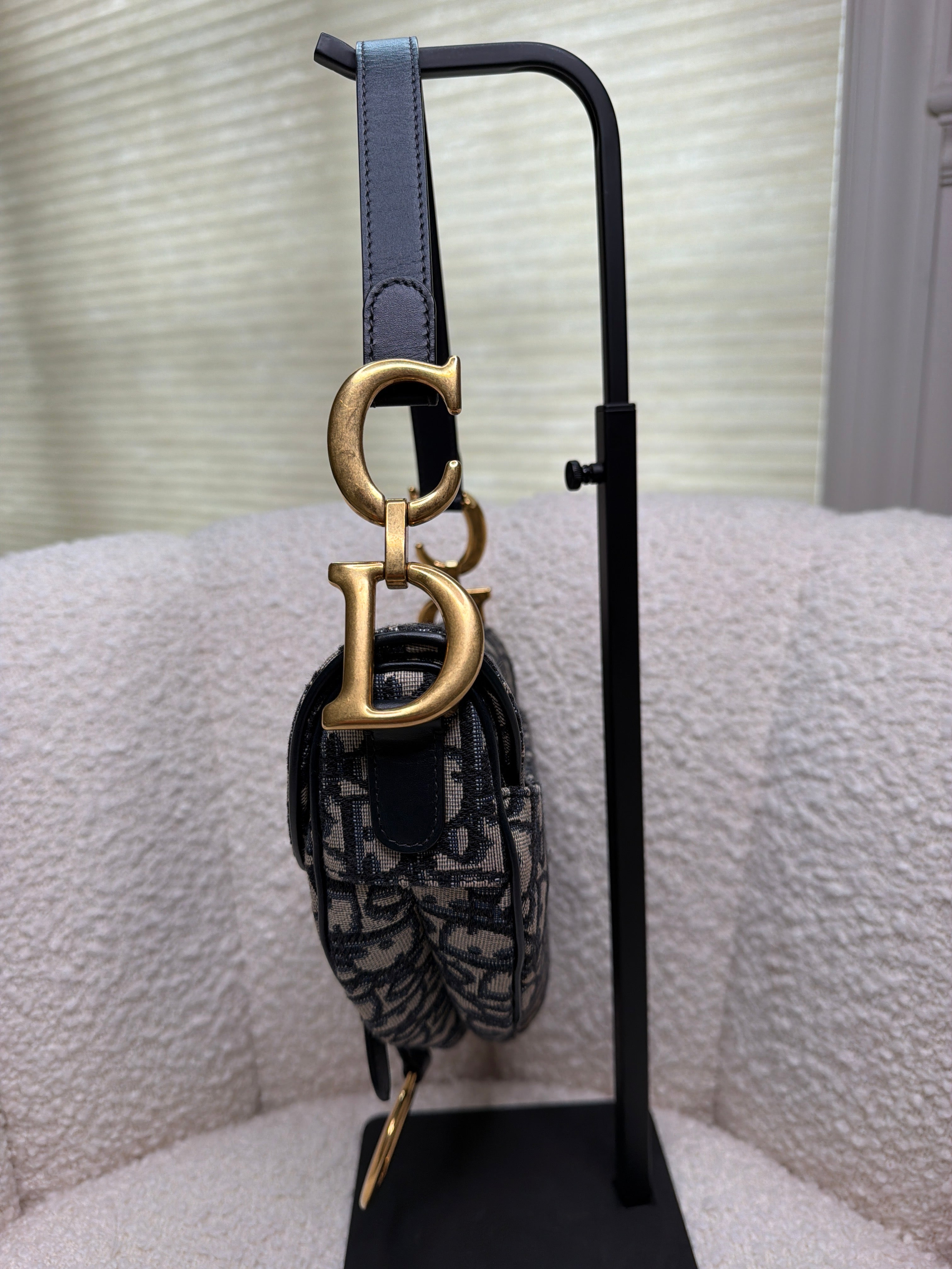 Dior Saddle Medium
Blue Oblique
