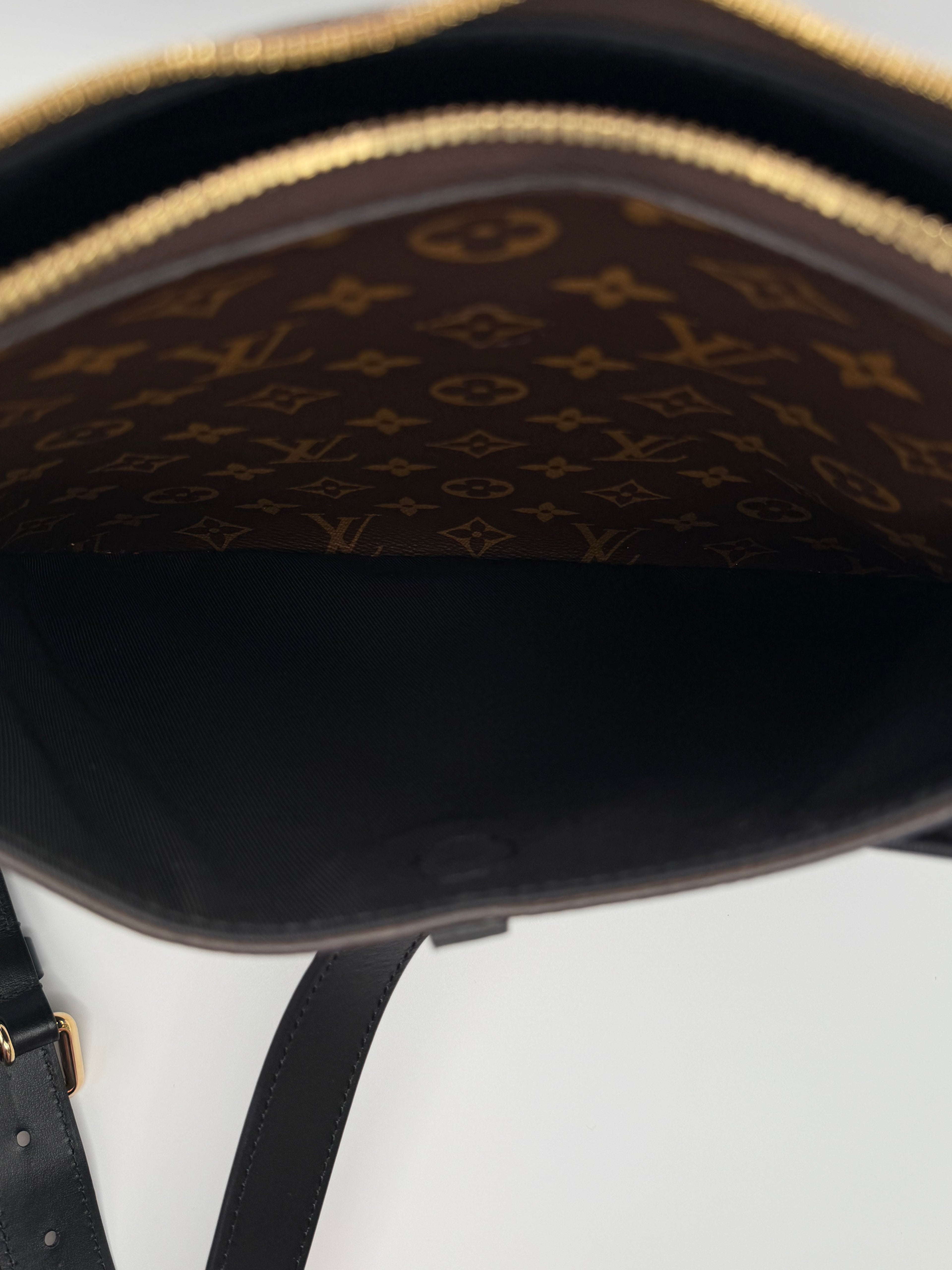 Louis Vuitton Odeon MM